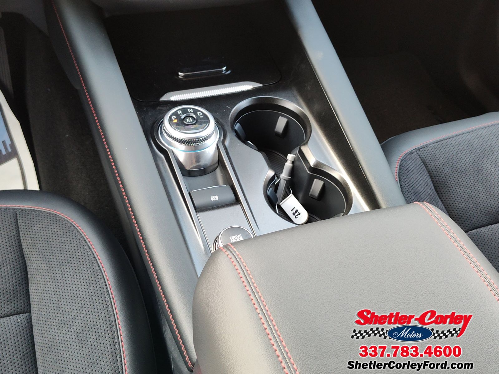 2025 Ford Explorer ST - Photo 10