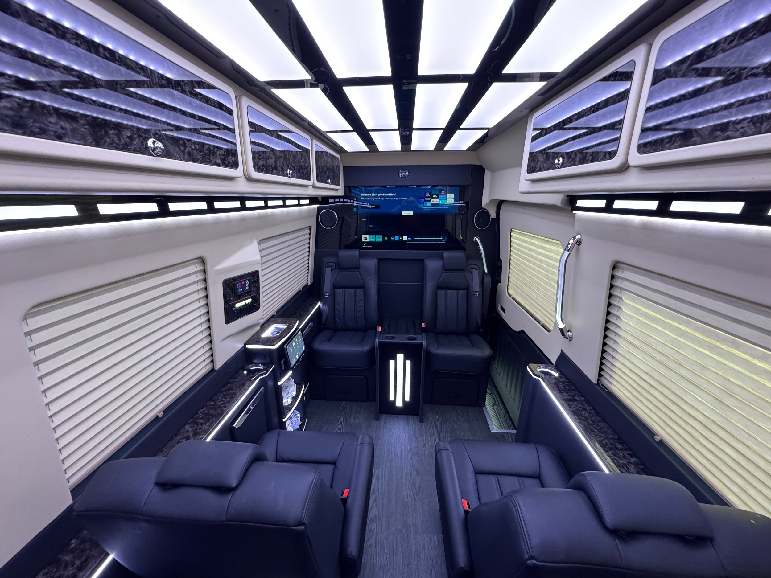 2025 Ford Transit Van Base - Photo 9