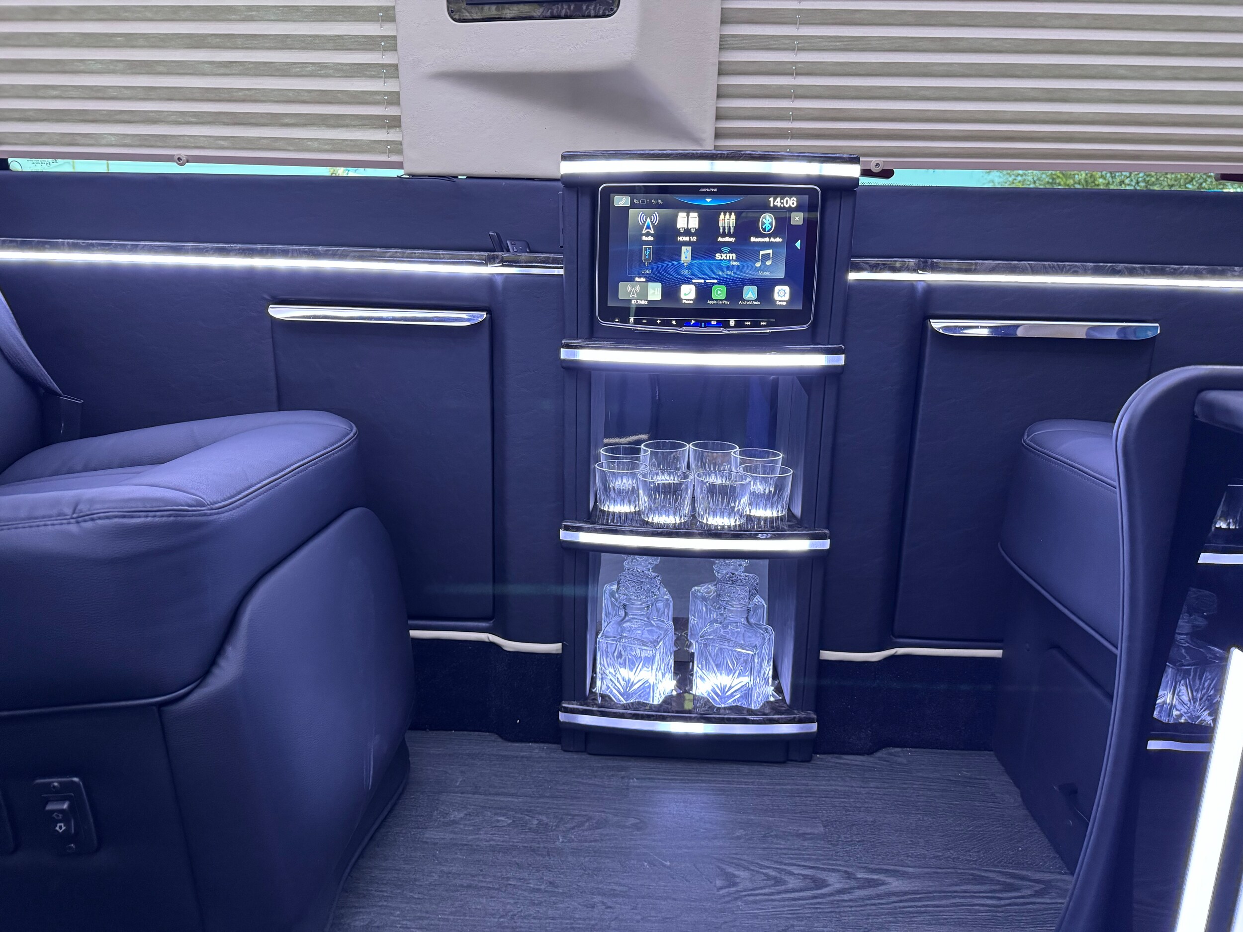 2025 Ford Transit Van Base - Photo 11
