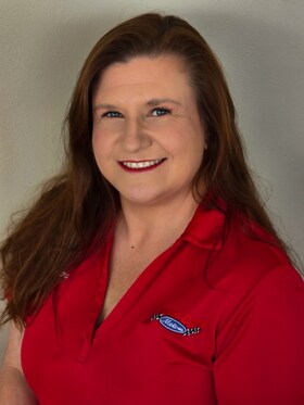 Staff member Jennifer Myers from 2b0d53096949