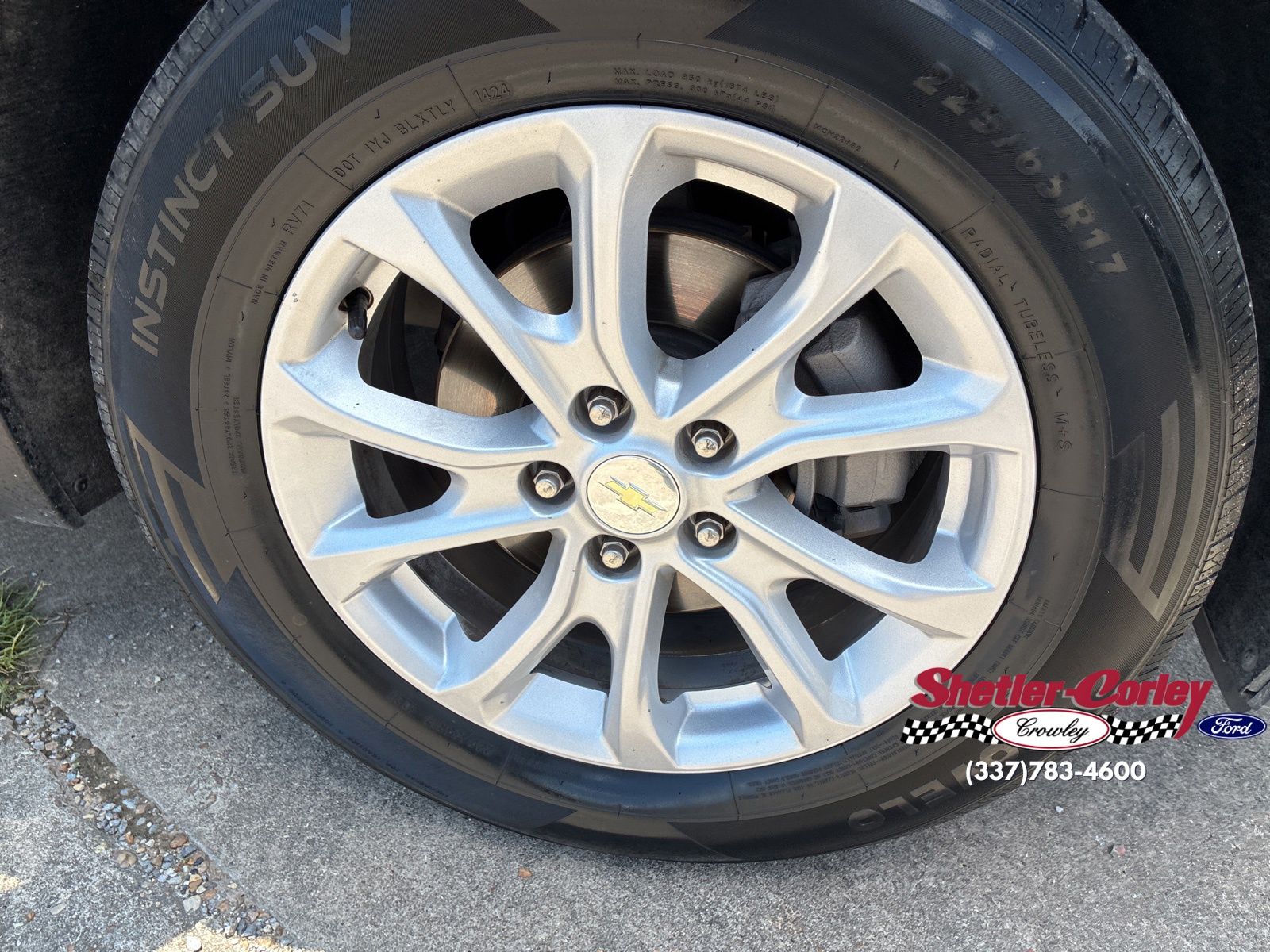 Used 2020 Chevrolet Equinox LT with VIN 3GNAXKEV2LL281667 for sale in Crowley, LA