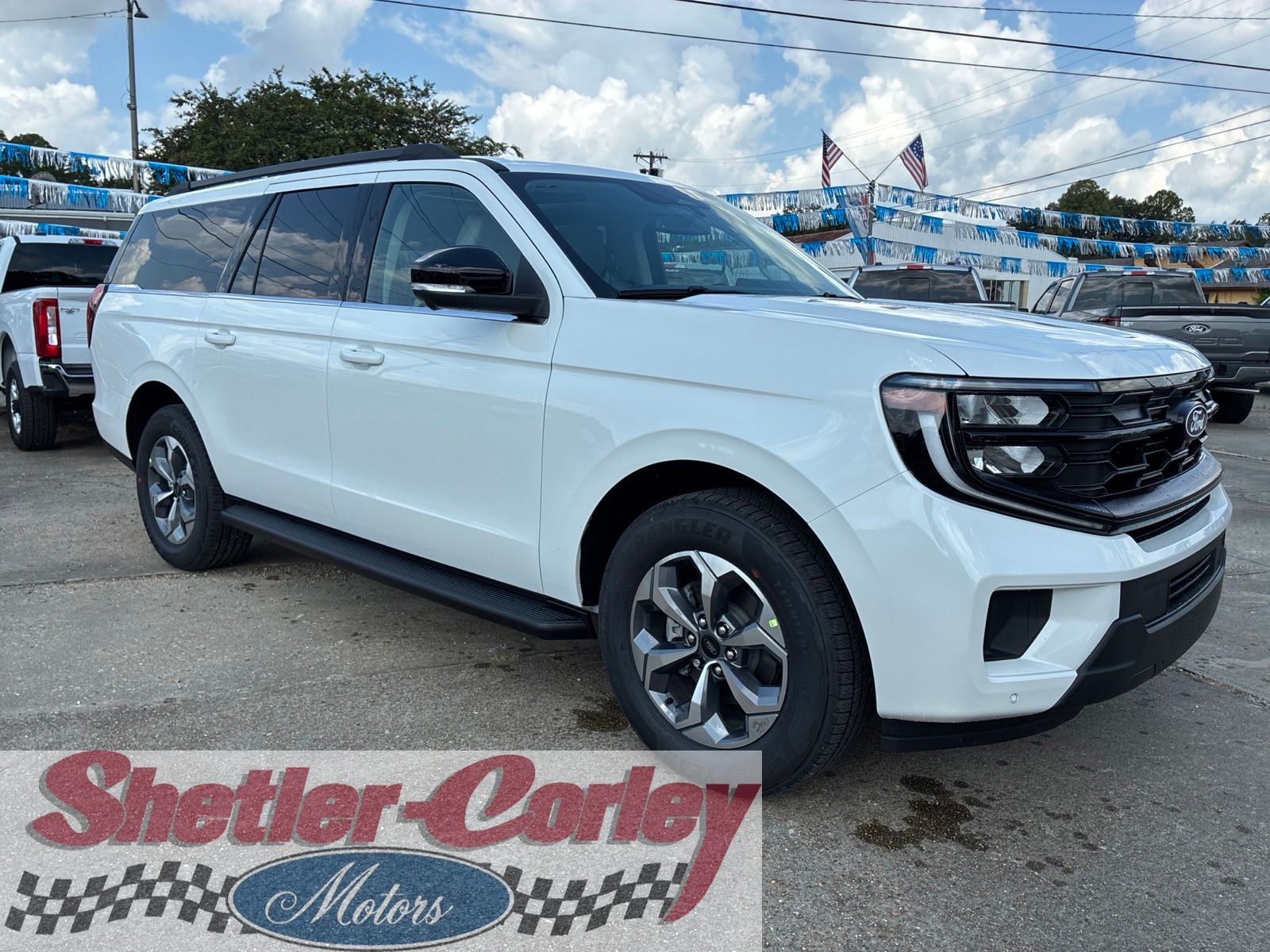 2027 Ford Expedition MAX Active