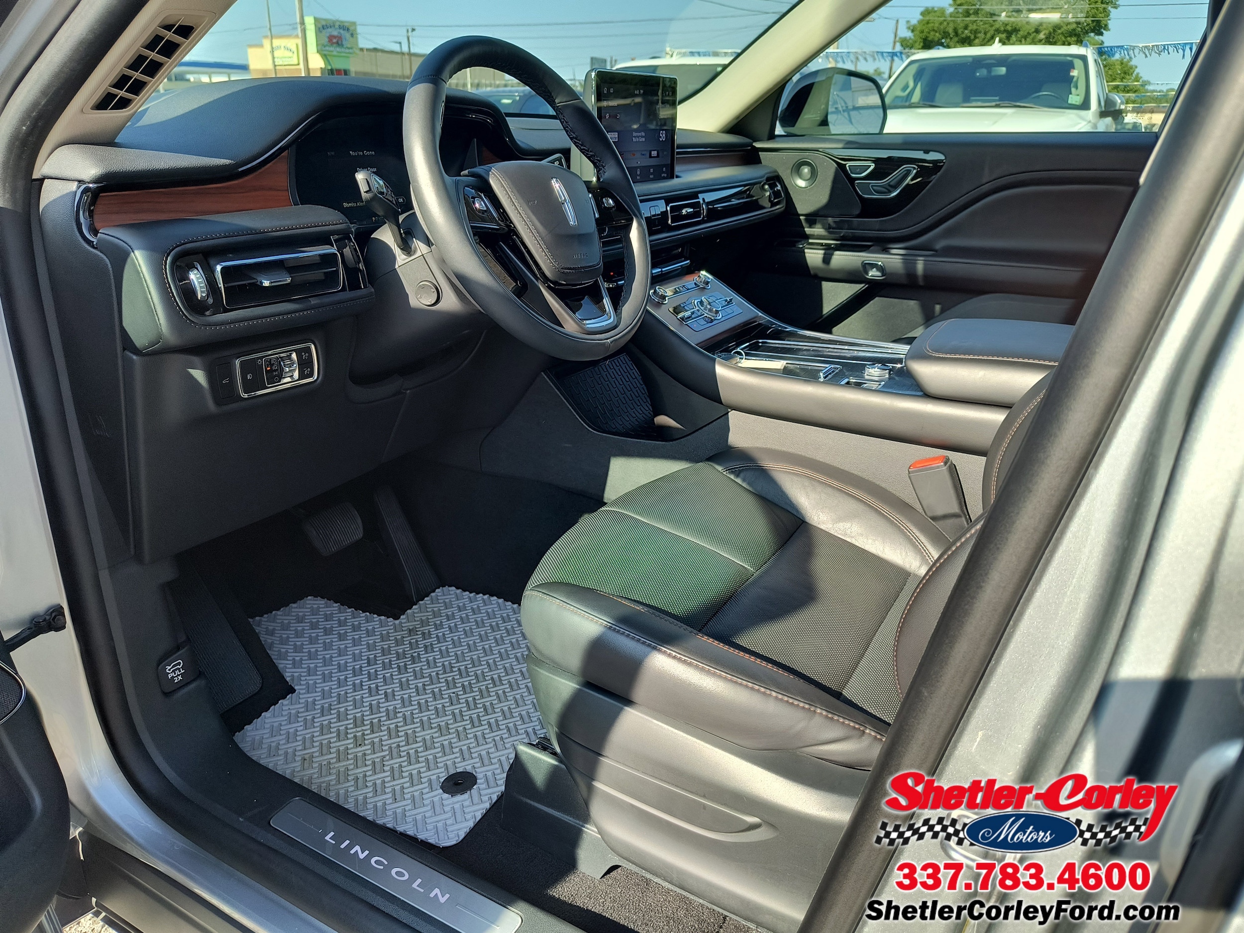 Used 2023 Lincoln Aviator Reserve with VIN 5LM5J7XC2PGL23620 for sale in Crowley, LA