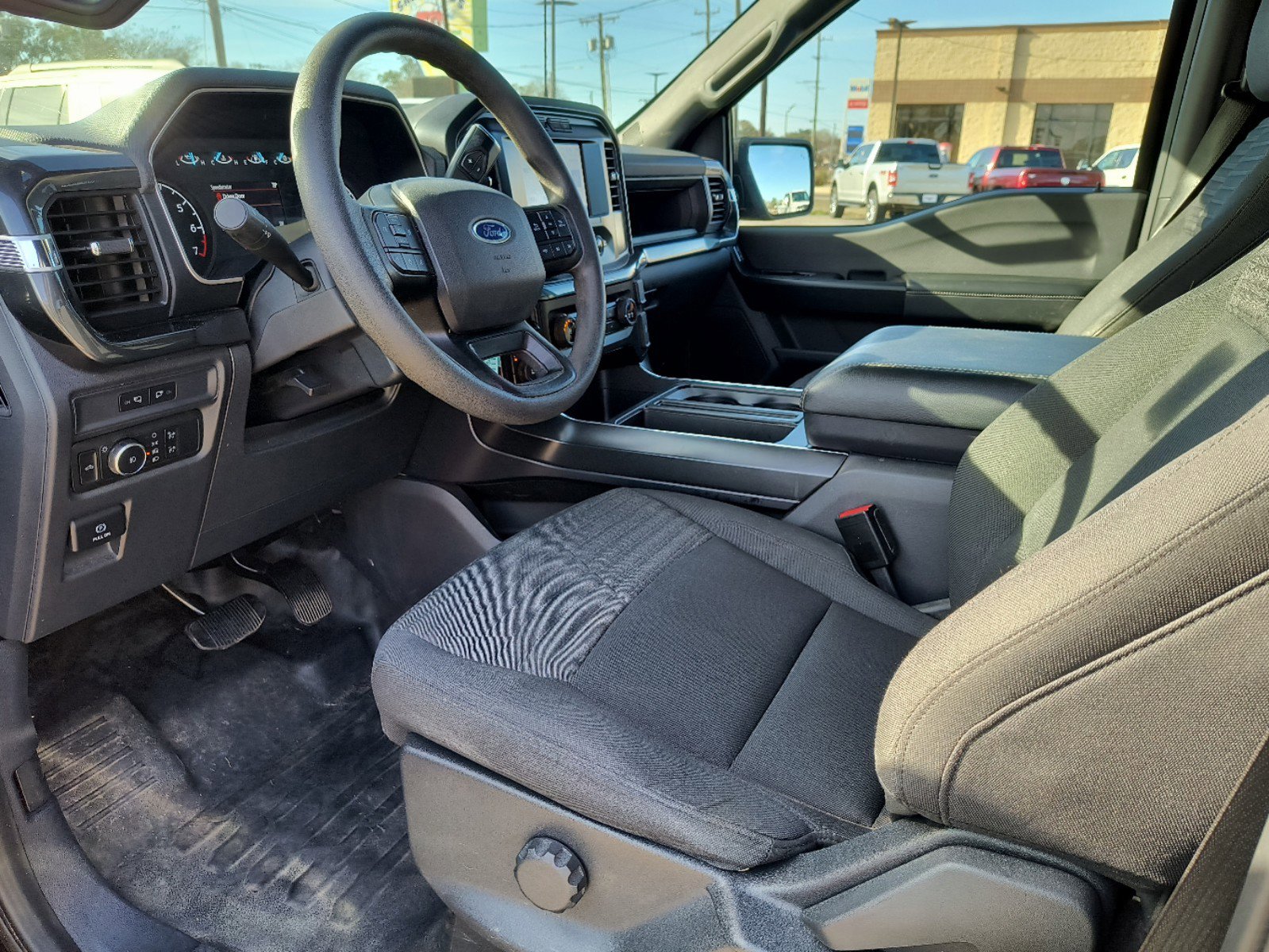 Used 2022 Ford F-150 XL with VIN 1FTEW1EP5NFA04761 for sale in Crowley, LA