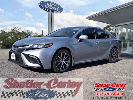 2024 Toyota Camry SE Sedan