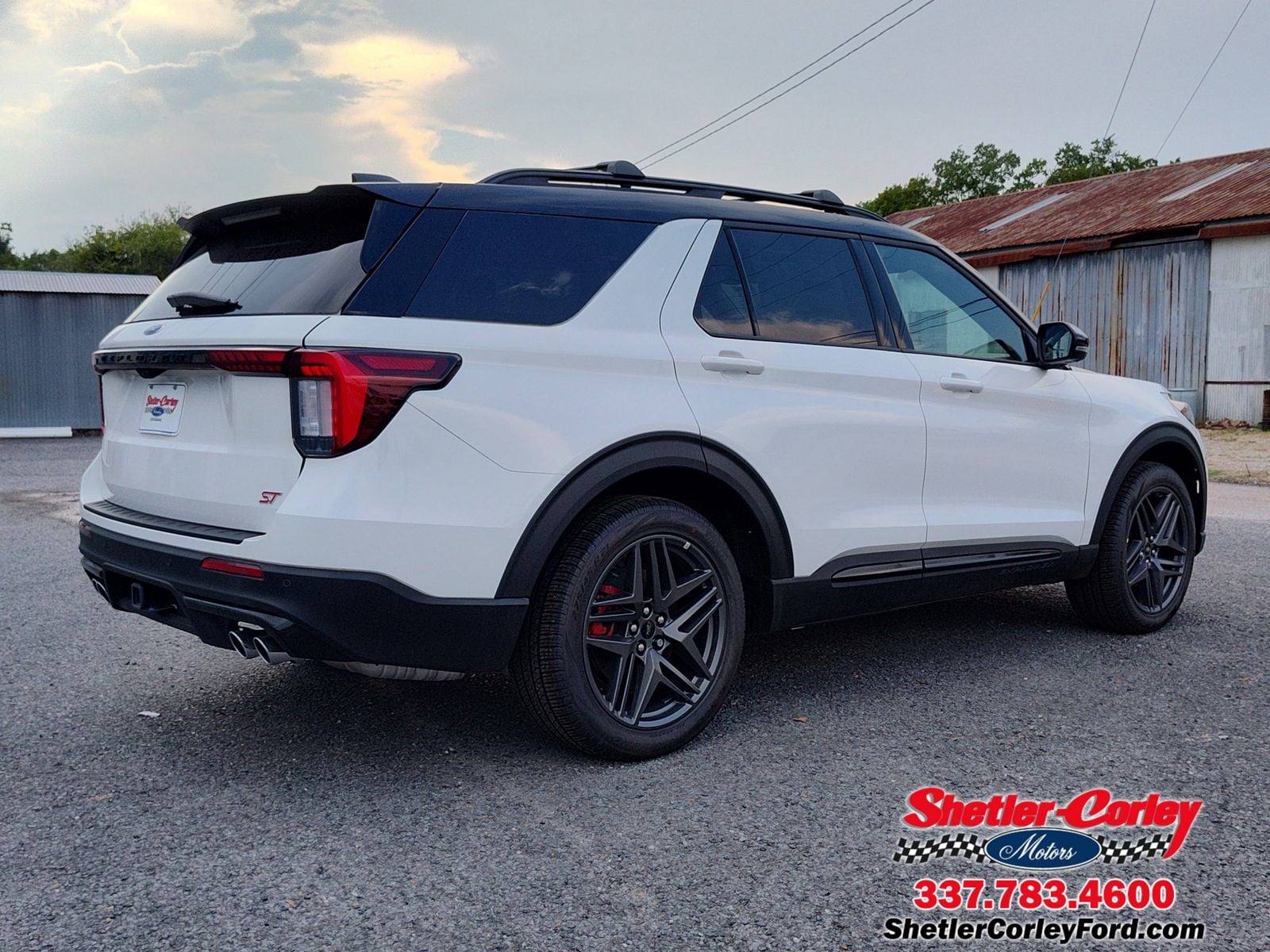 2025 Ford Explorer ST - Photo 6