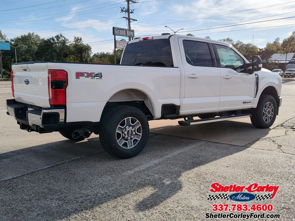 New 2025 Ford F-250 XL Truck Crew Cab