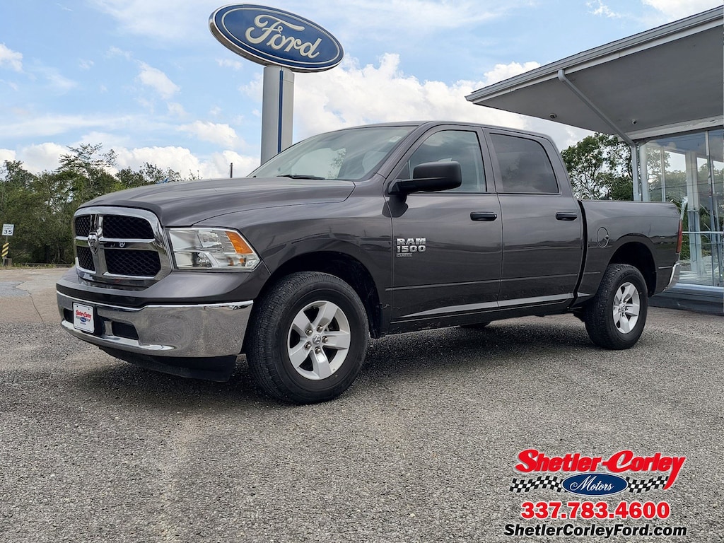Used 2022 Ram 1500 Classic SLT 4X4 Crew CAB 57 BOX SLT 4x4 Crew Cab 57 Box