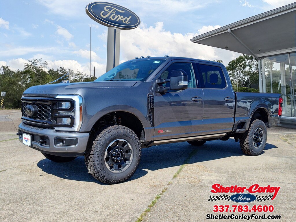 New 2026 Ford F-250 LARIAT Truck Crew Cab