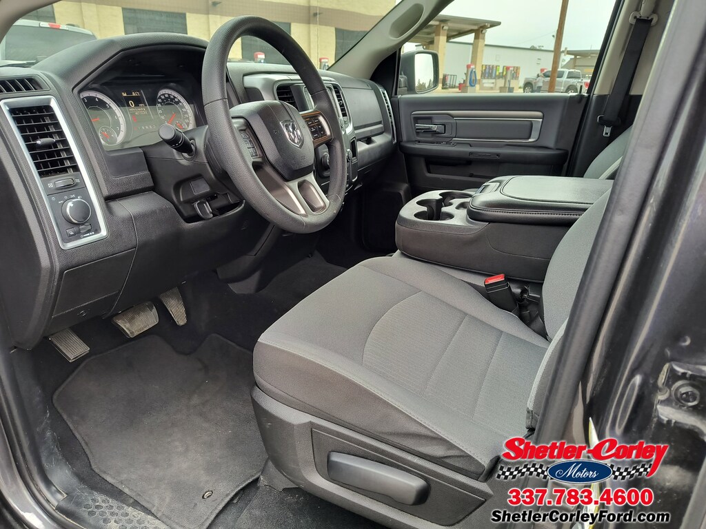 Used 2022 Ram 1500 Classic SLT 4X4 Crew CAB 57 BOX SLT 4x4 Crew Cab 57 Box