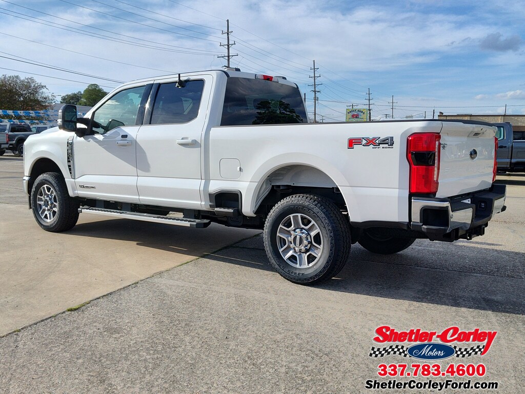 New 2025 Ford F-250 XL Truck Crew Cab