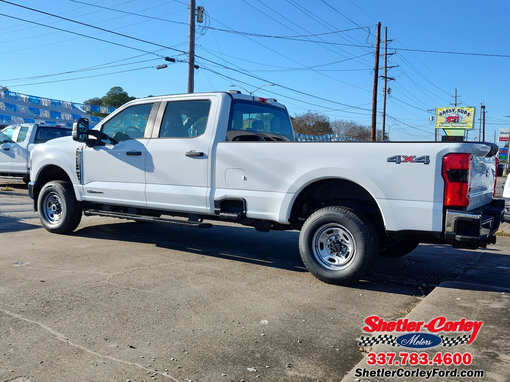 New 2026 Ford F-250 XL Truck Crew Cab
