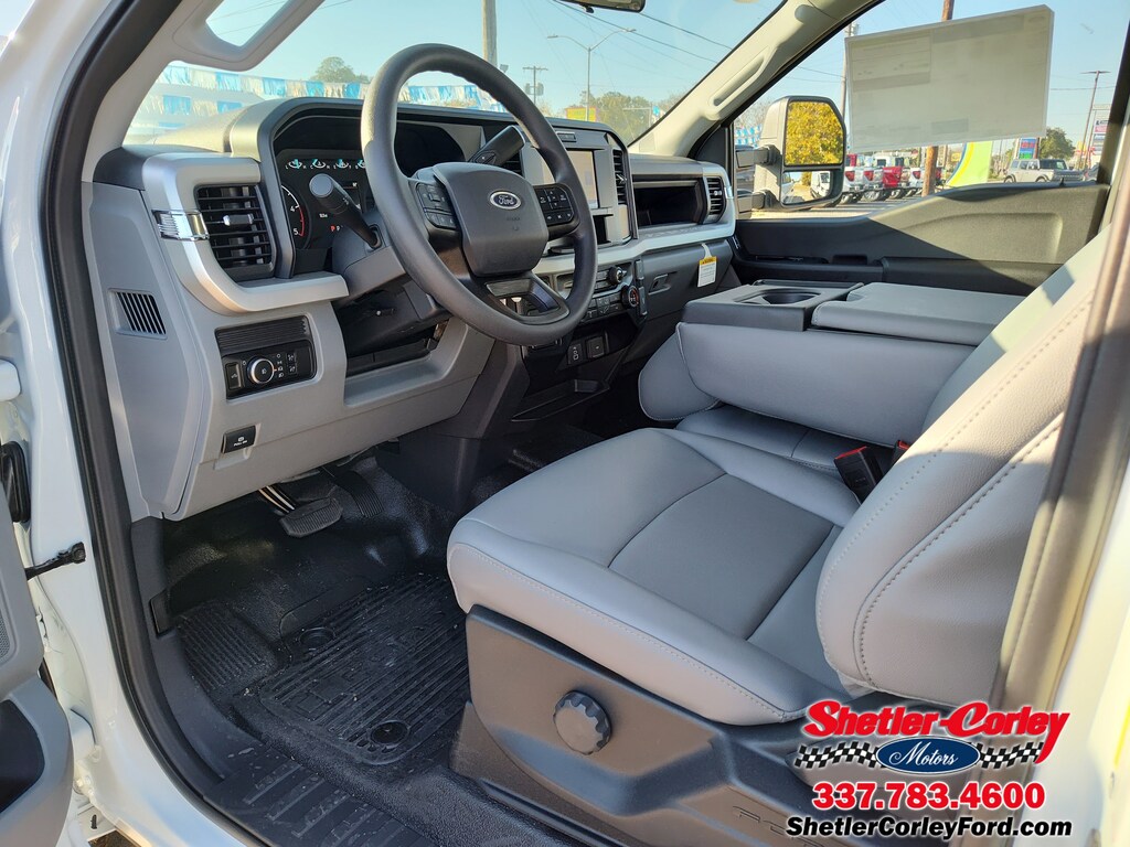 New 2026 Ford F-250 XL Truck Crew Cab