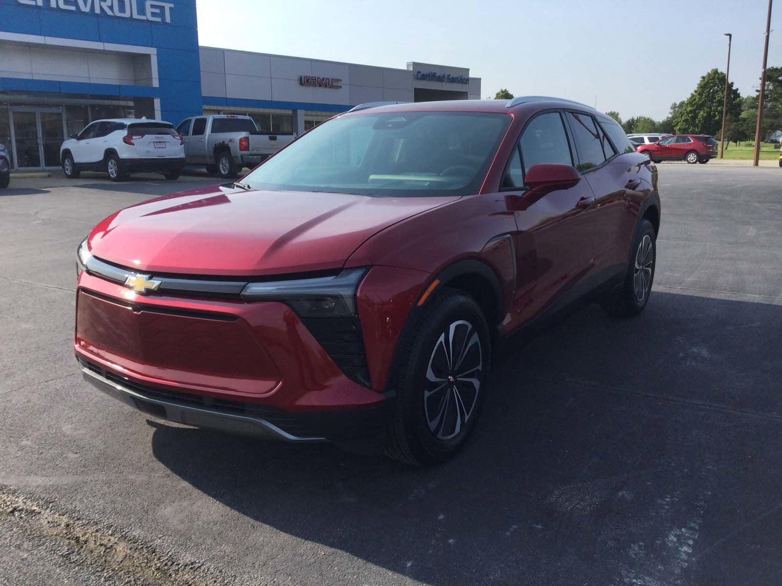 Used 2024 Chevrolet Blazer EV LT with VIN 3GNKDBRJ2RS225120 for sale in Paxton, IL