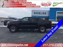 2025 GMC Canyon AT4 Truck