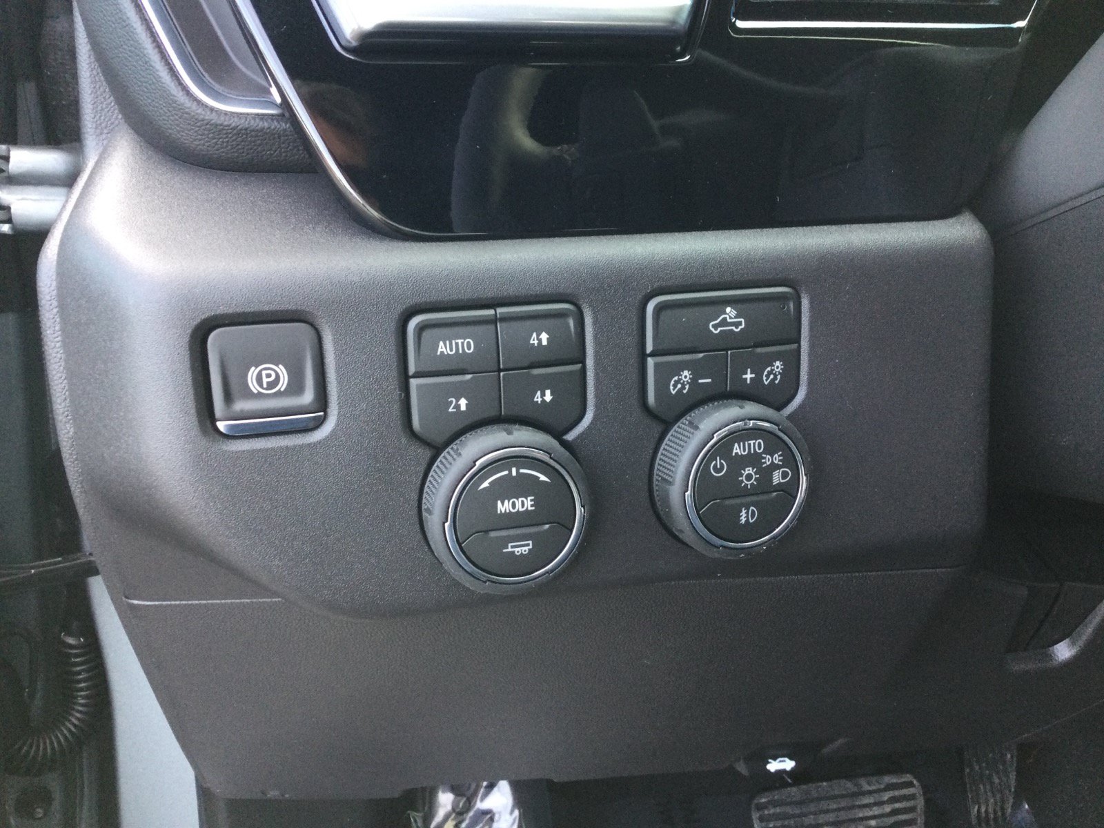 2026 Chevrolet Silverado 1500 RST - Photo 13