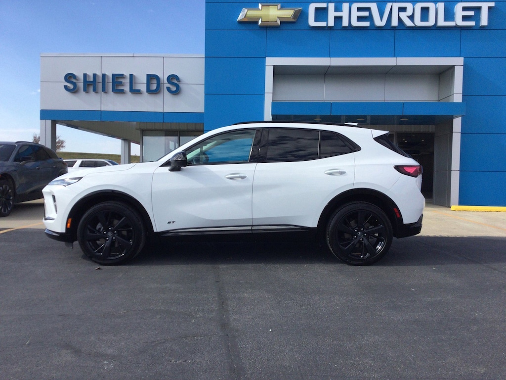 Used 2024 Buick Envision Sport Touring SUV