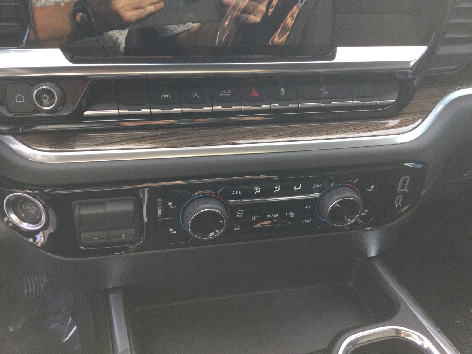 2026 Chevrolet Silverado 1500 RST - Photo 16