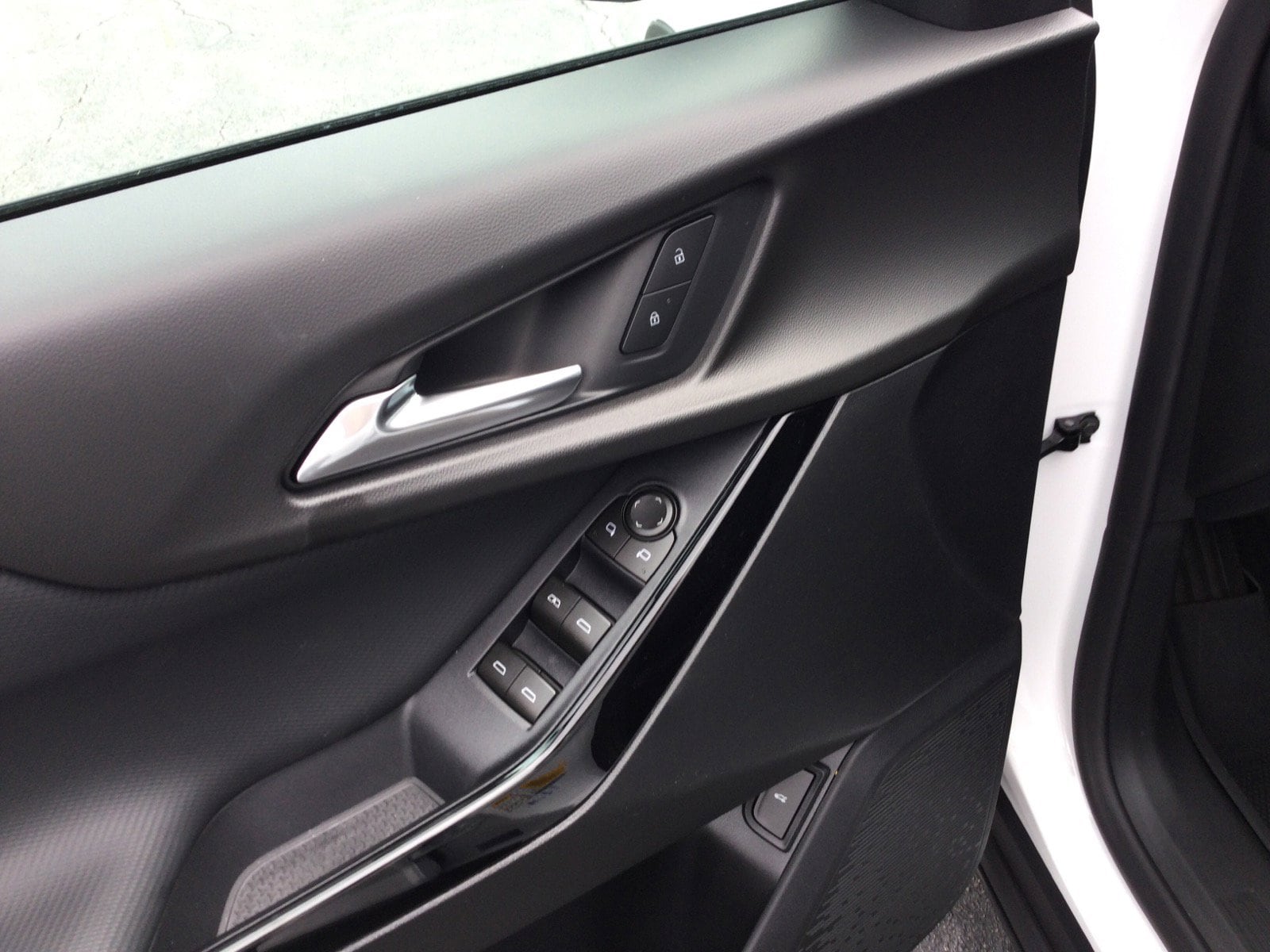 2026 Chevrolet Equinox LT - Photo 14
