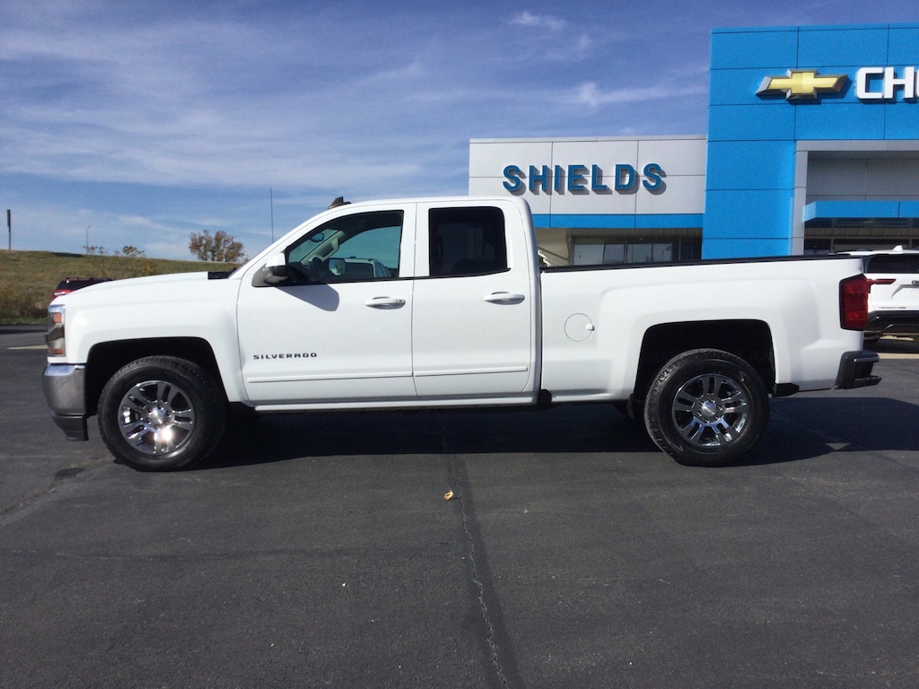 Used 2017 Chevrolet Silverado 1500 LT w/1LT Truck Double Cab