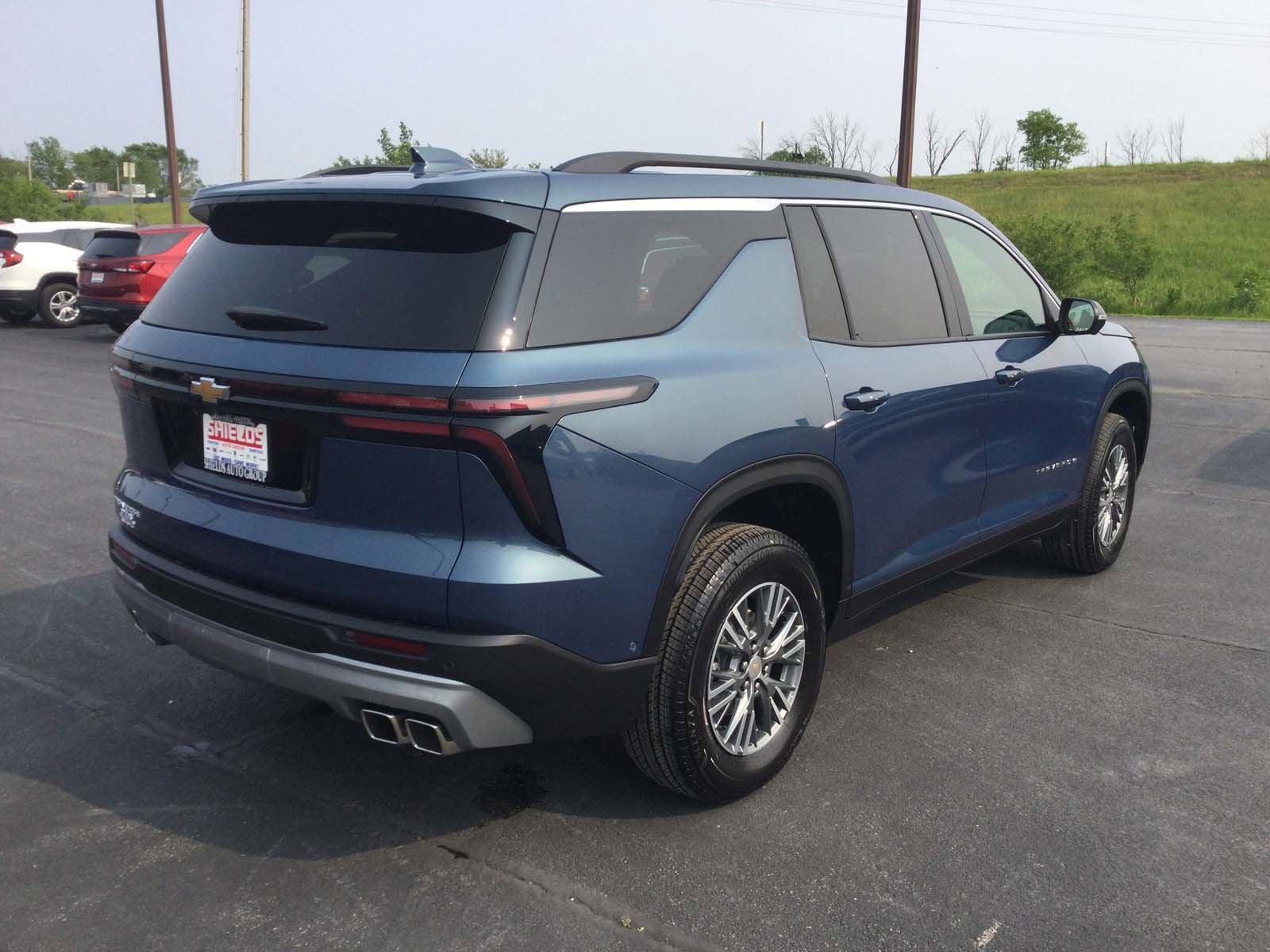 2025 Chevrolet Traverse LT - Photo 6