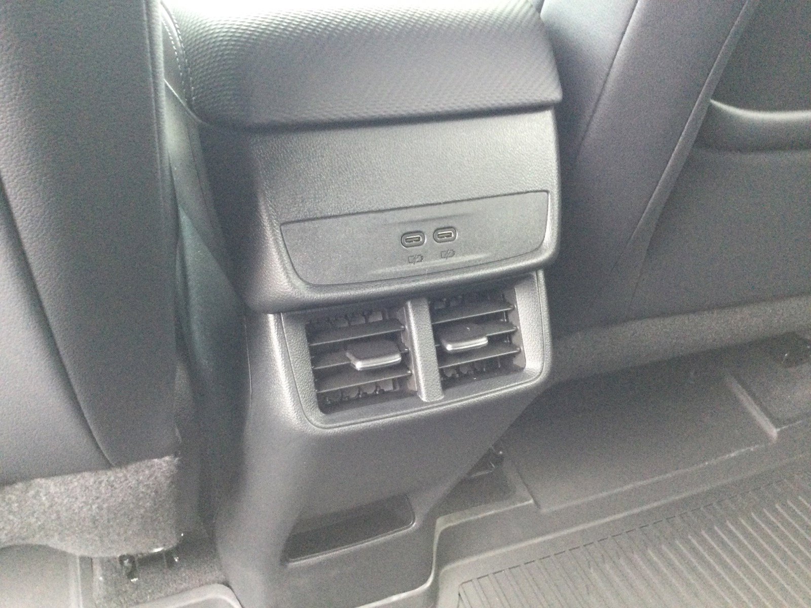 2026 Chevrolet Equinox LT - Photo 13