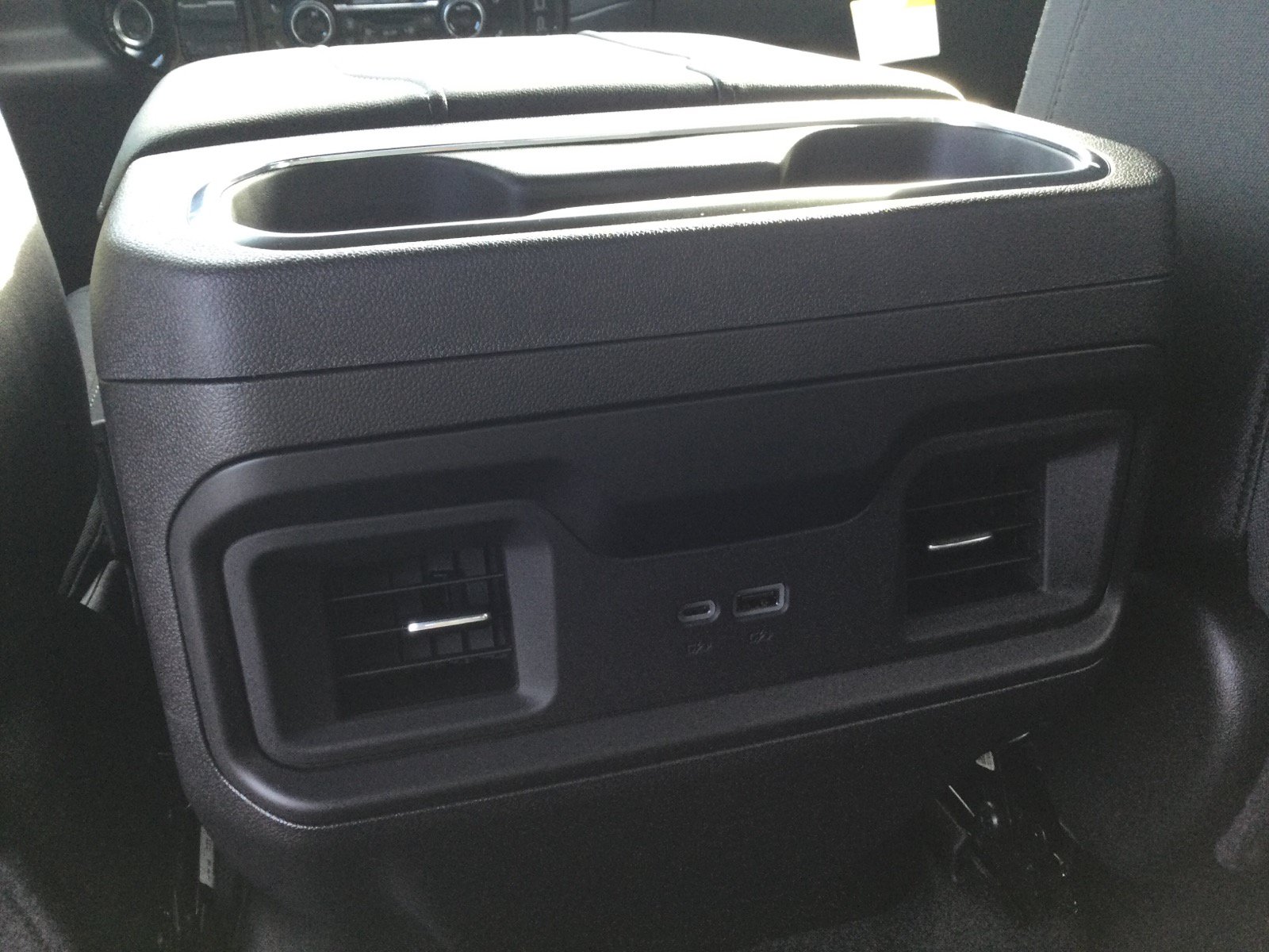 2026 Chevrolet Silverado 1500 RST - Photo 10