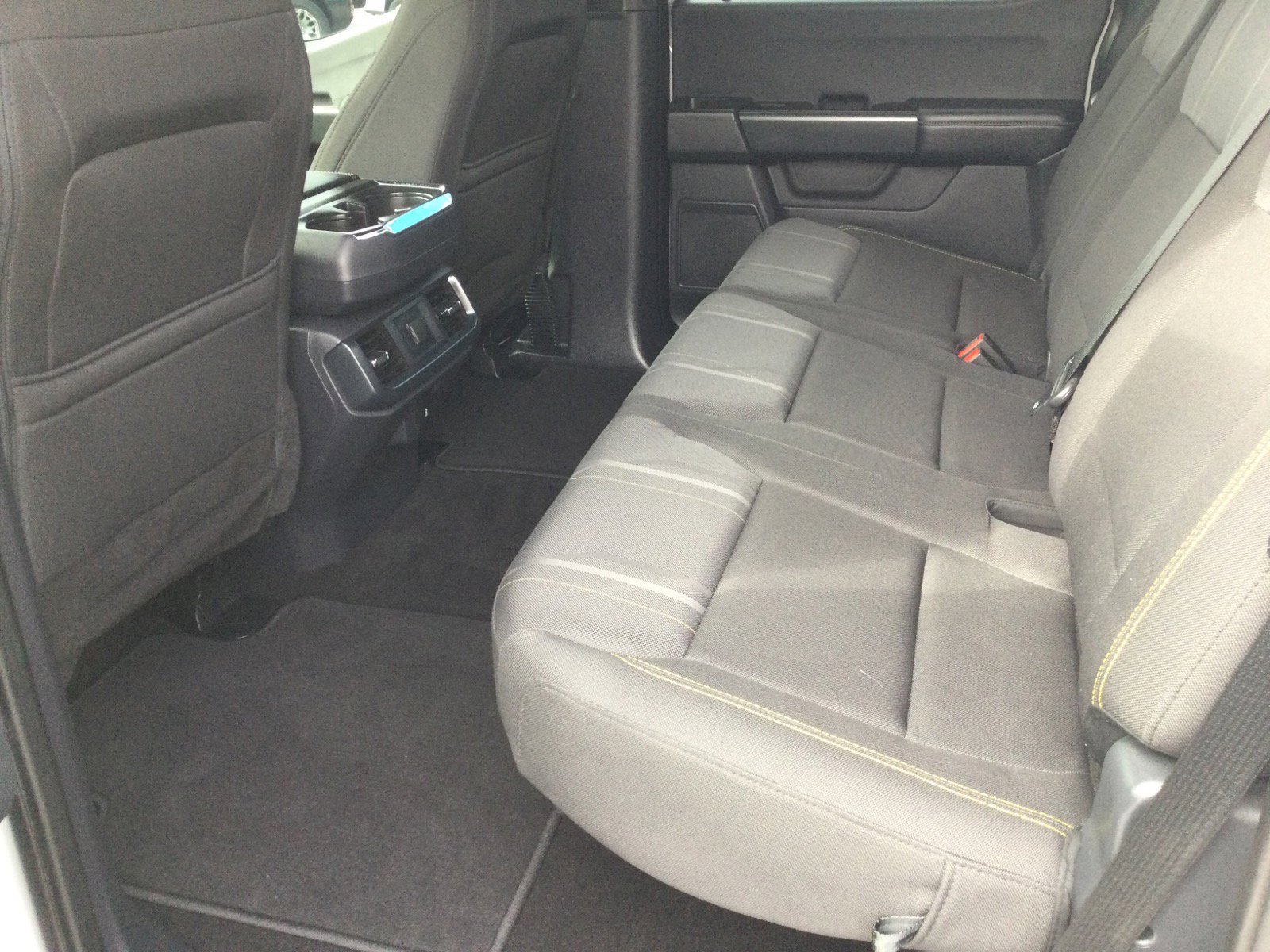2024 Ford F-150 STX - Photo 11