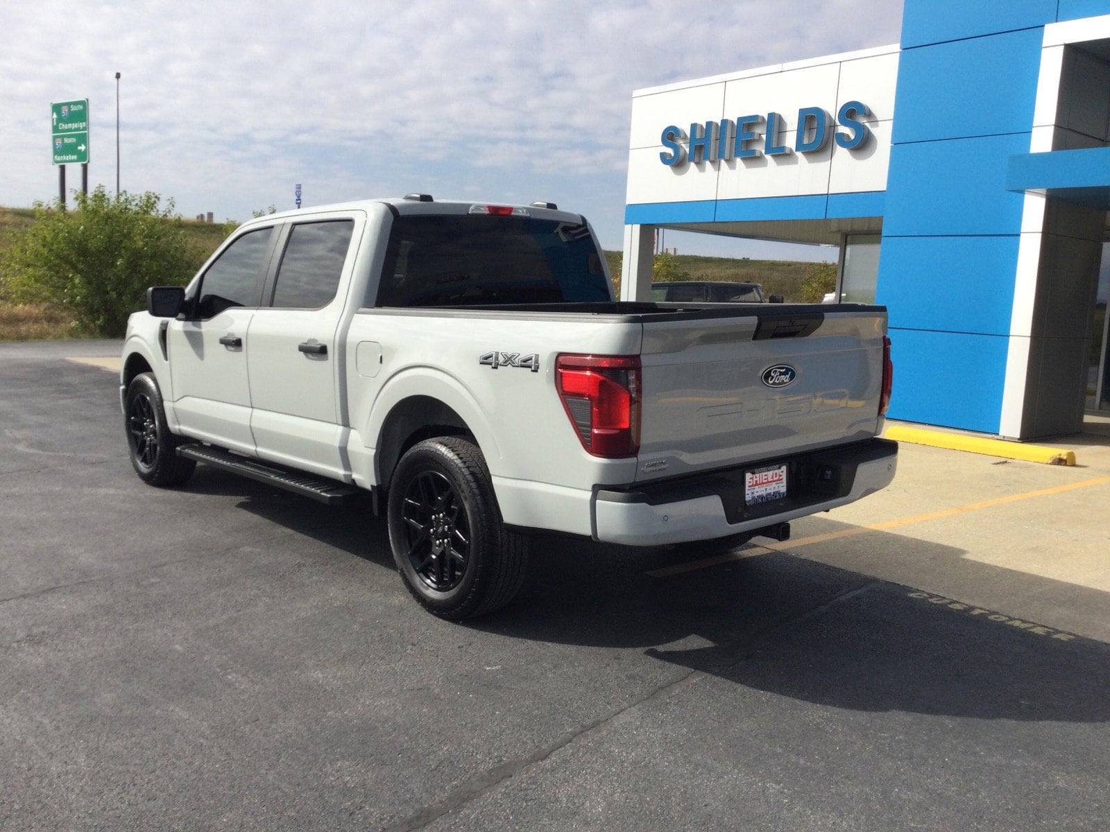 2024 Ford F-150 STX - Photo 8
