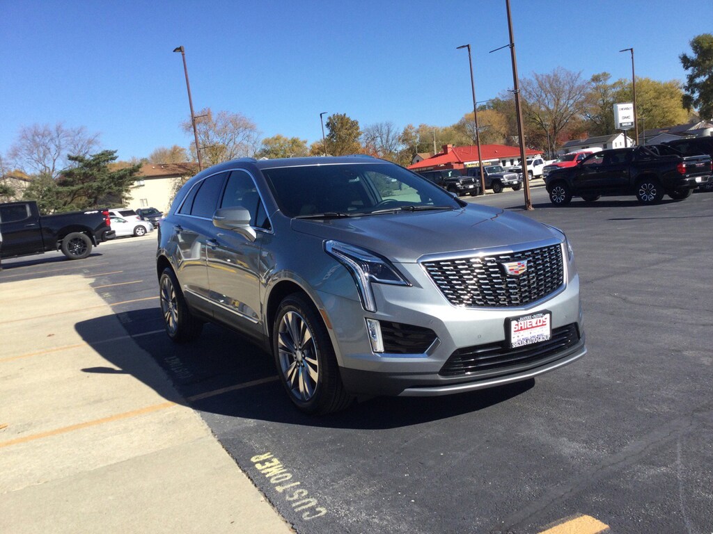 Used 2025 CADILLAC XT5 Premium Luxury SUV