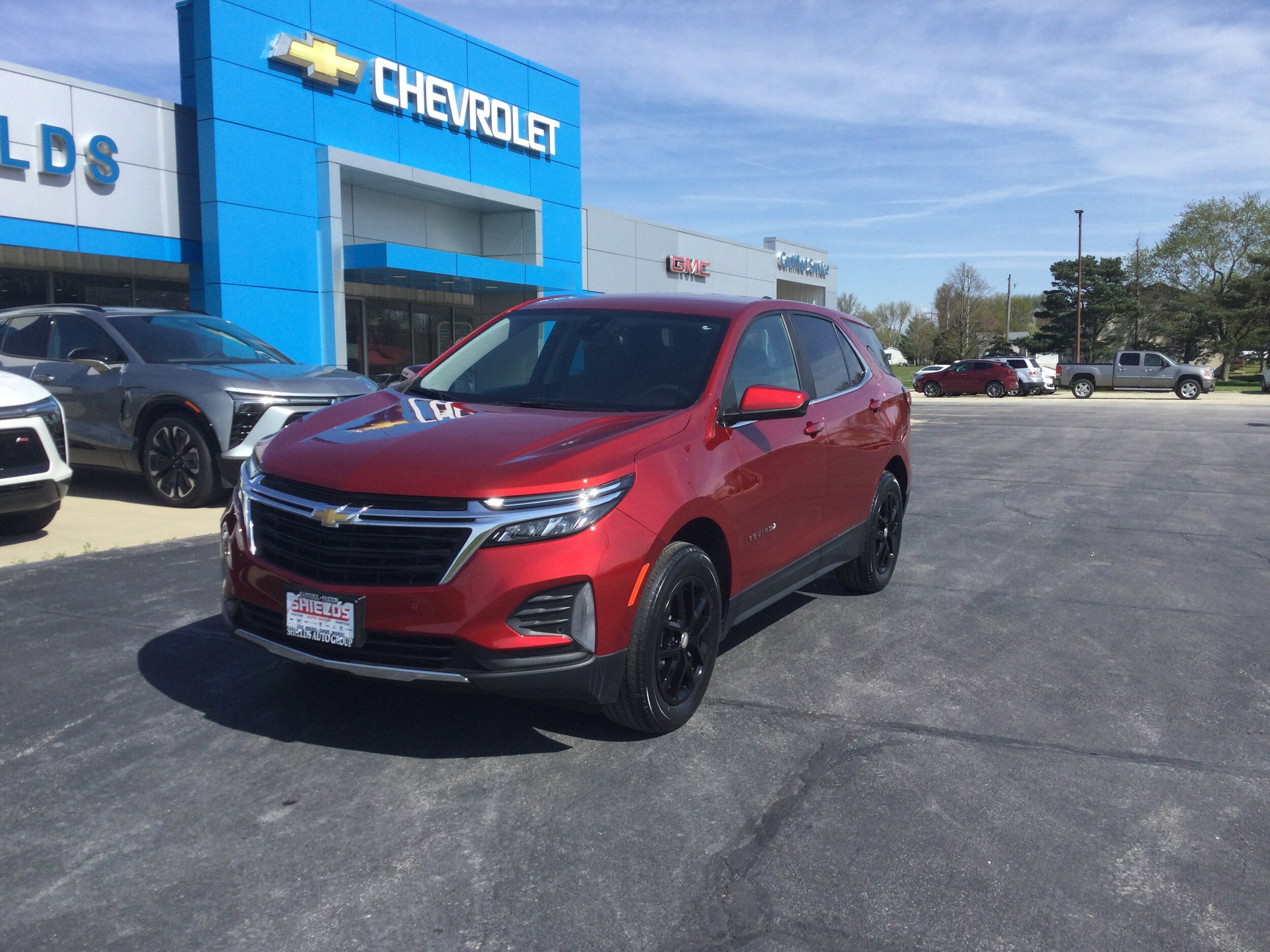 2022 Chevrolet Equinox photo 2