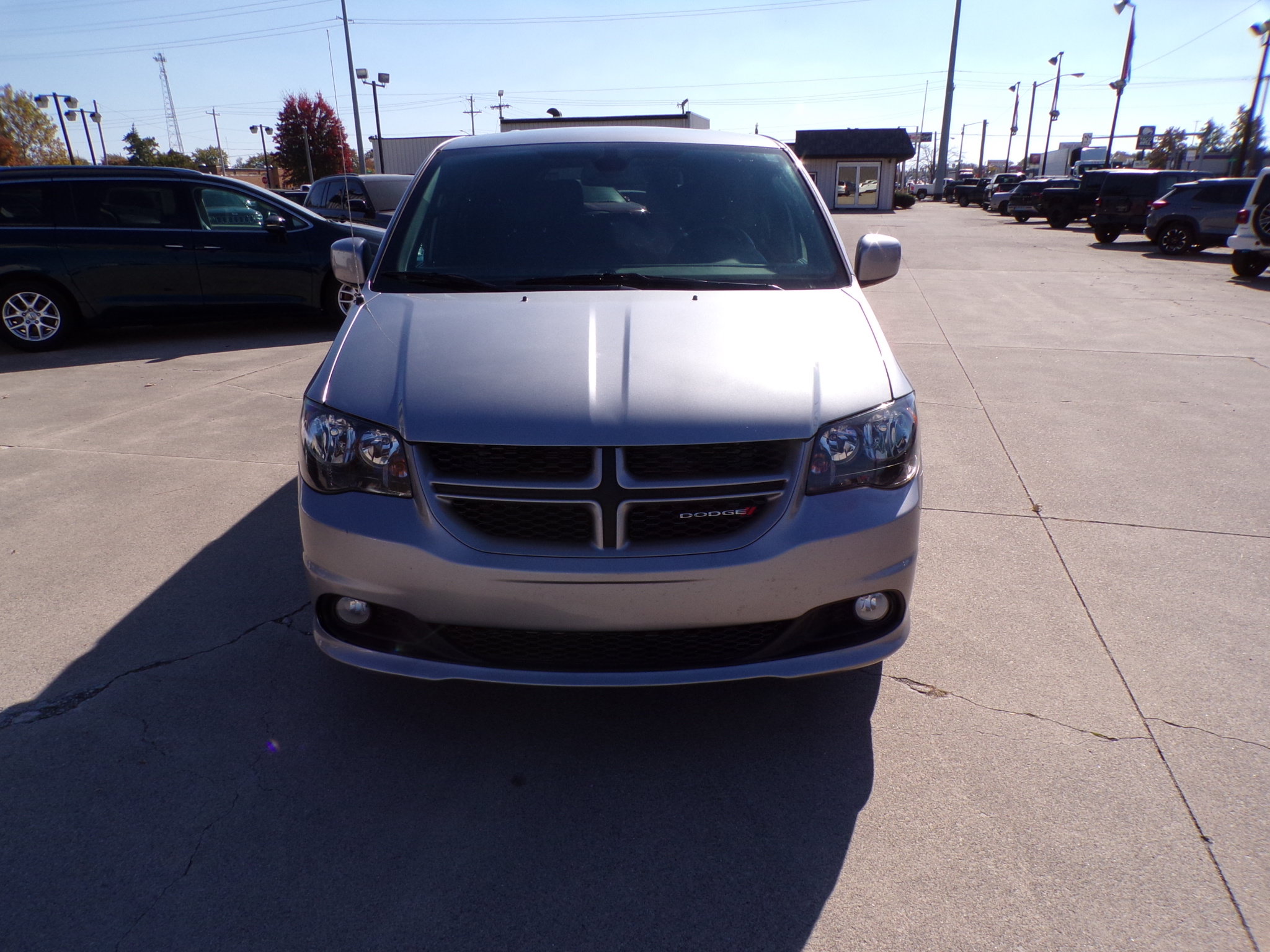 Used 2019 Dodge Grand Caravan GT Van Passenger Van