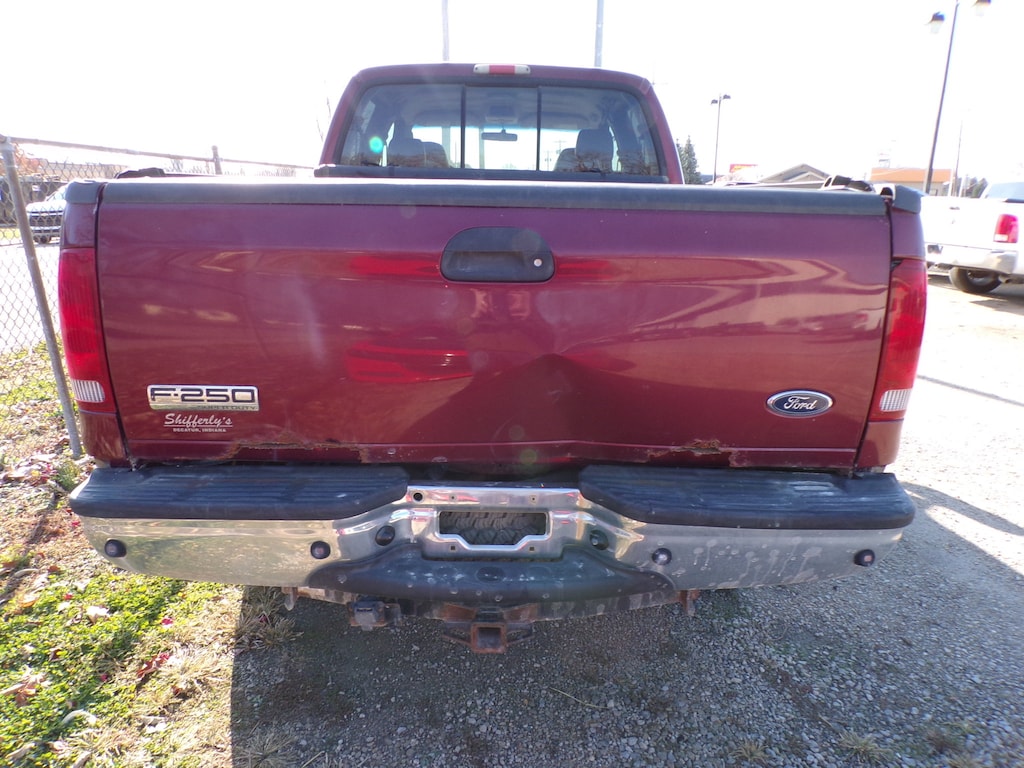 Used 2006 Ford F-250 Truck Crew Cab