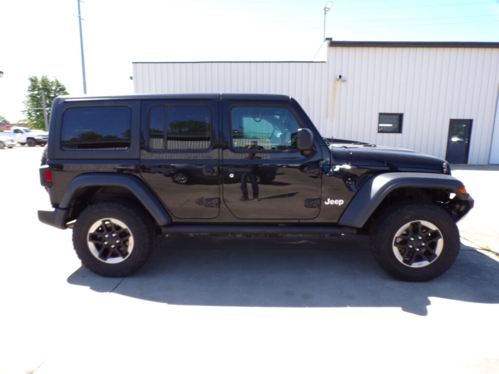 Used 2018 Jeep Wrangler Unlimited Sport 4x4 SUV