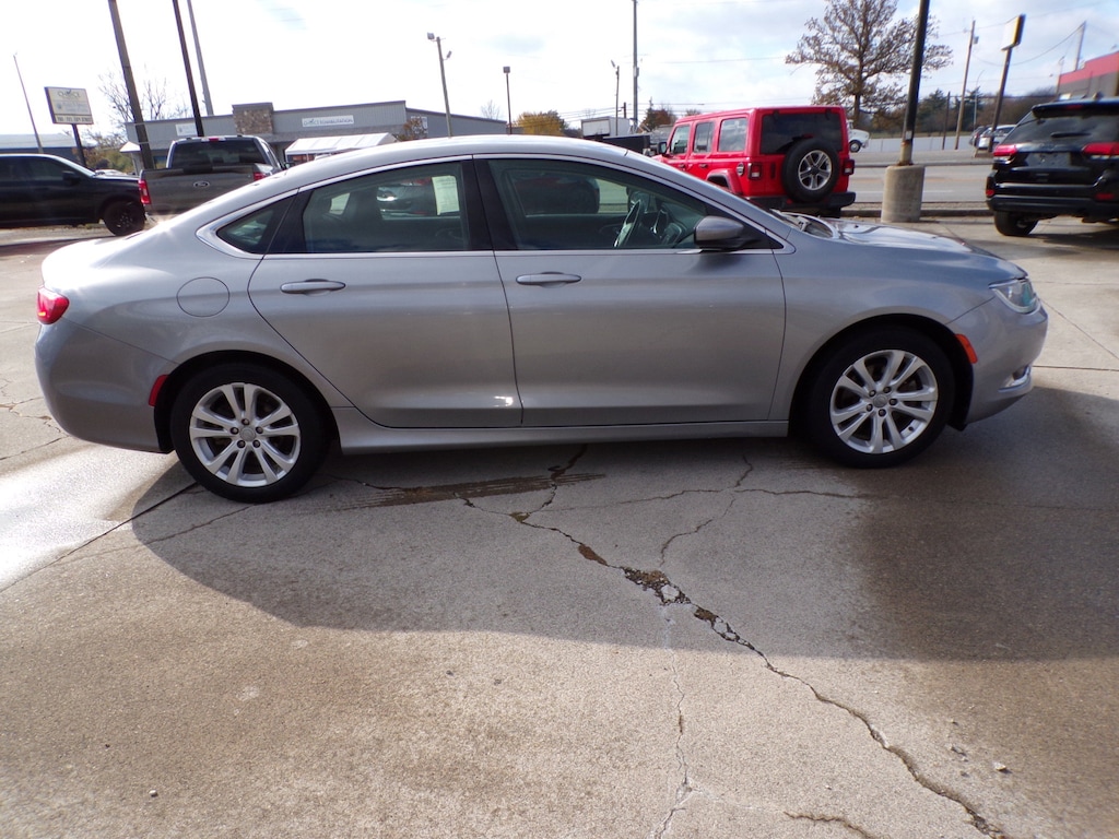 Used 2015 Chrysler 200 Limited Sedan