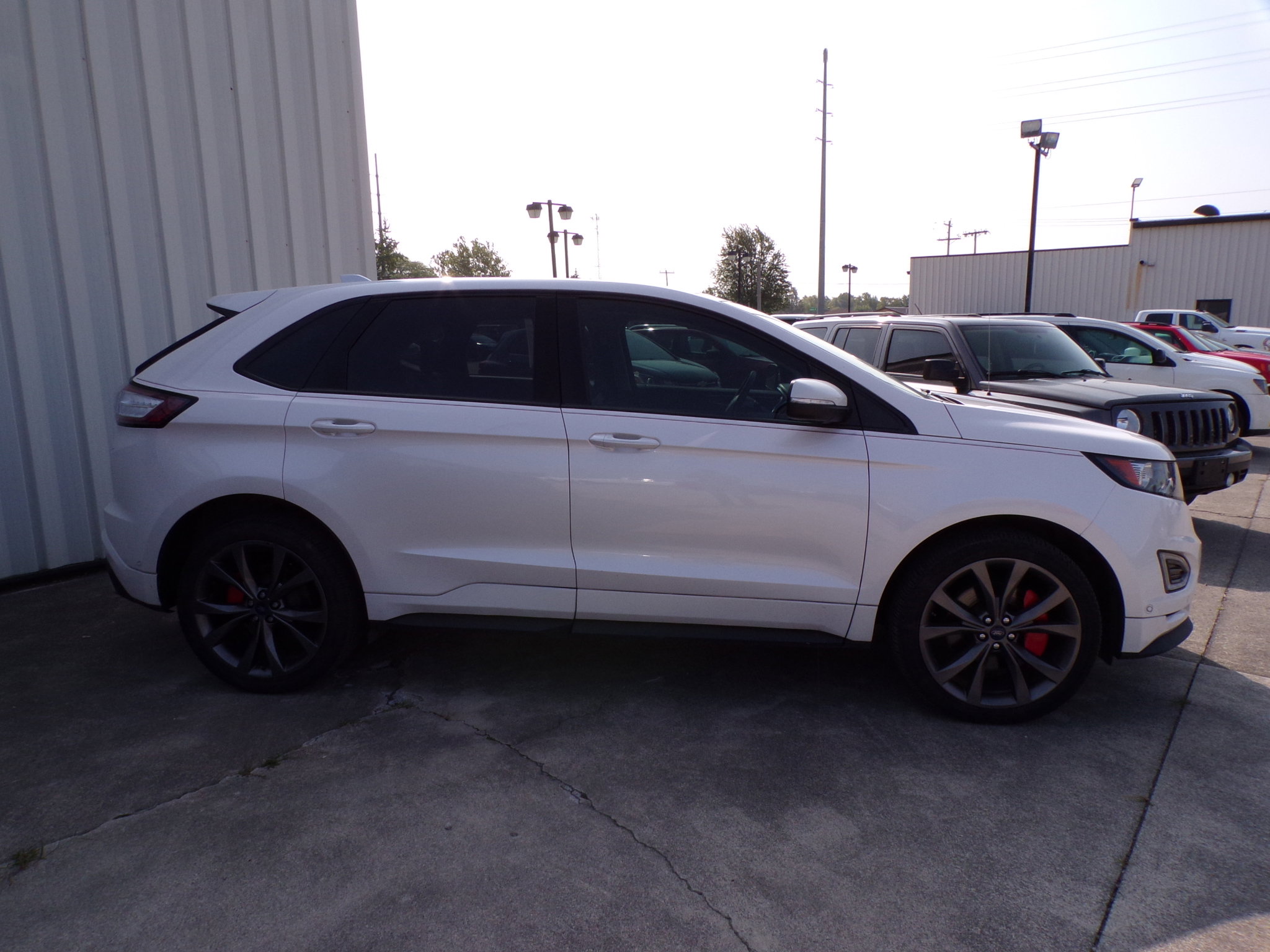 2018 Ford Edge Sport photo 4