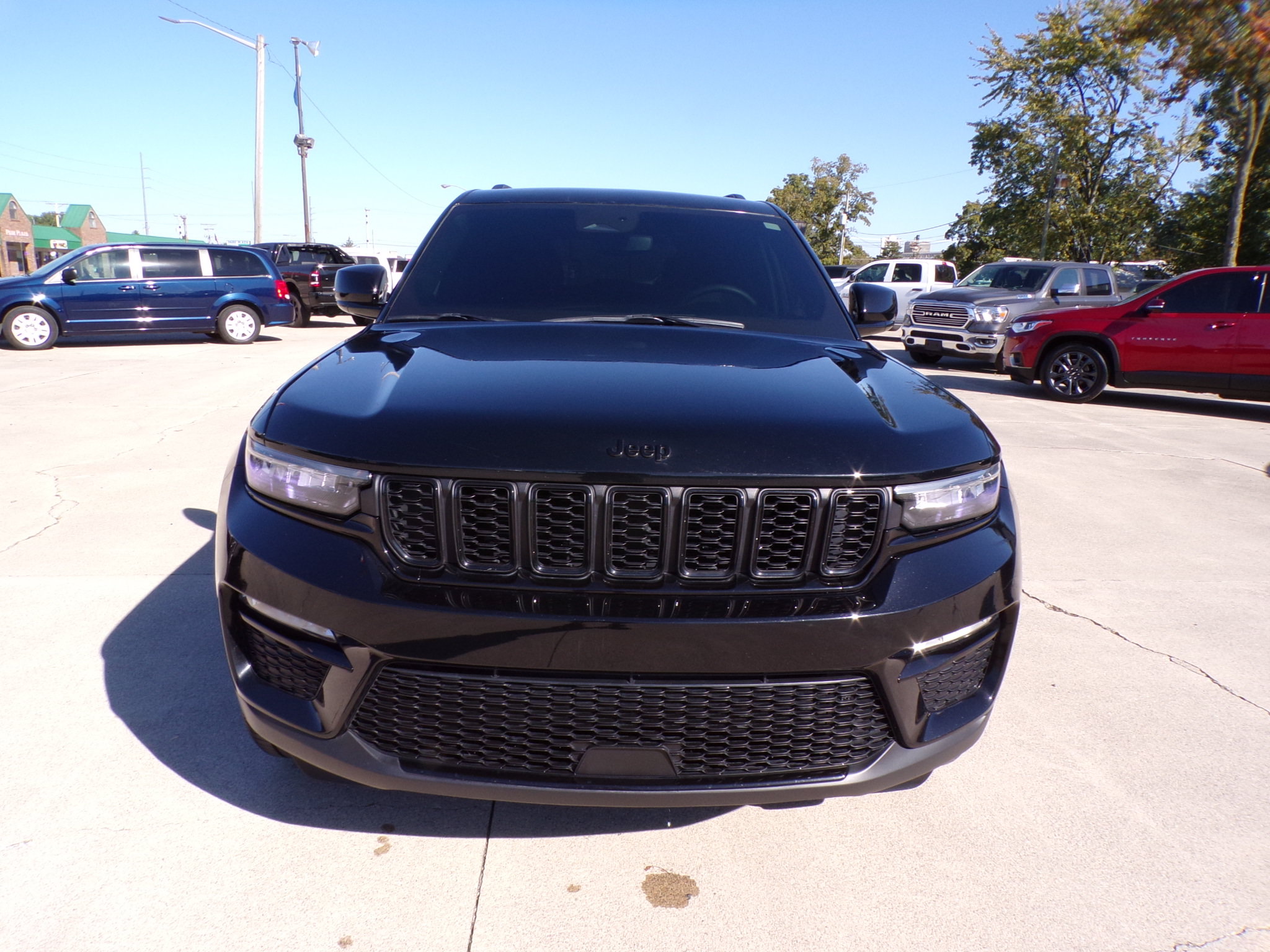 Used 2024 Jeep Grand Cherokee Limited SUV
