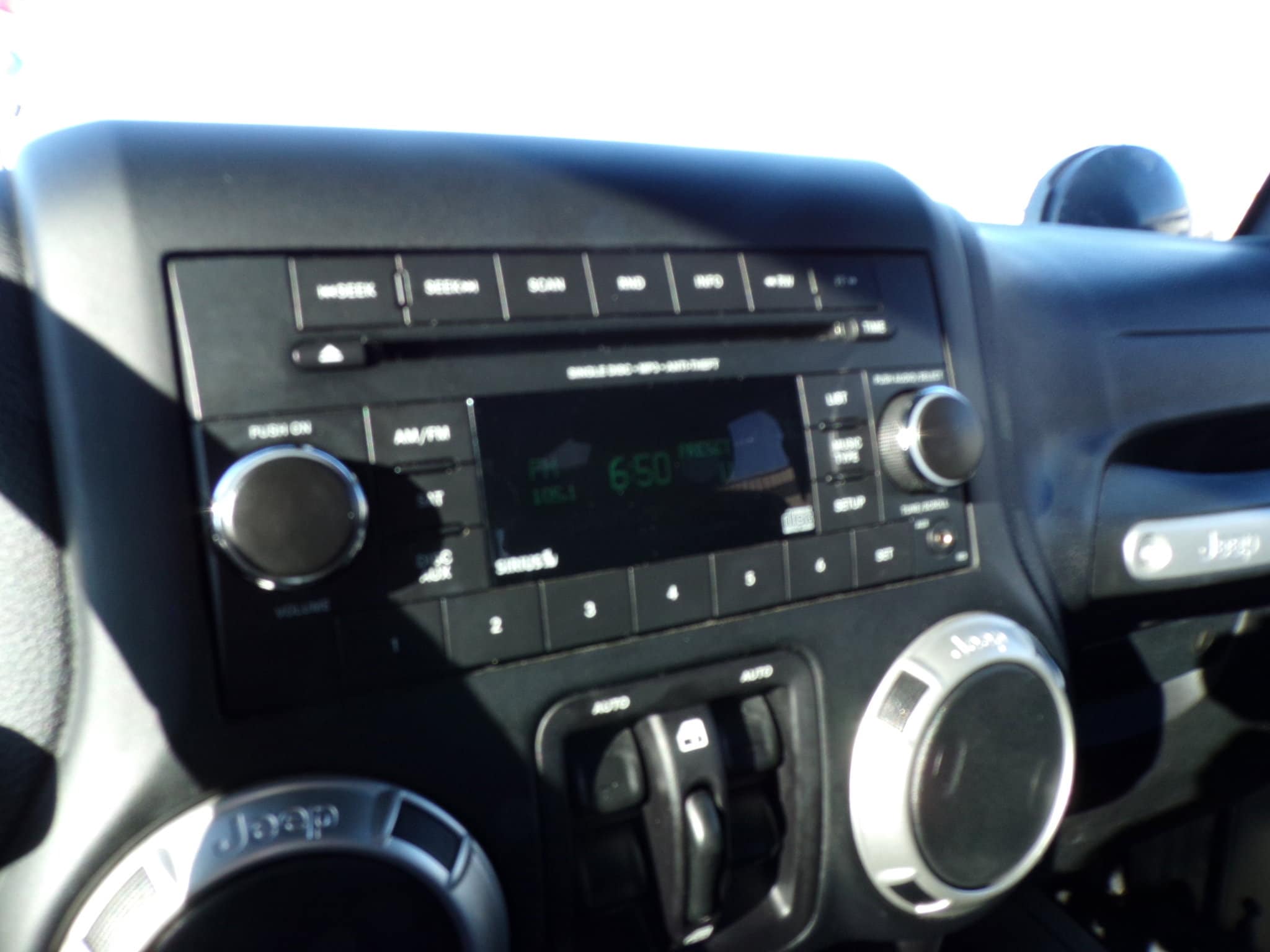 2017 Jeep Wrangler Unlimited Sahara - Photo 30