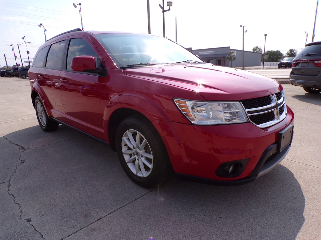 Used 2018 Dodge Journey SXT SUV