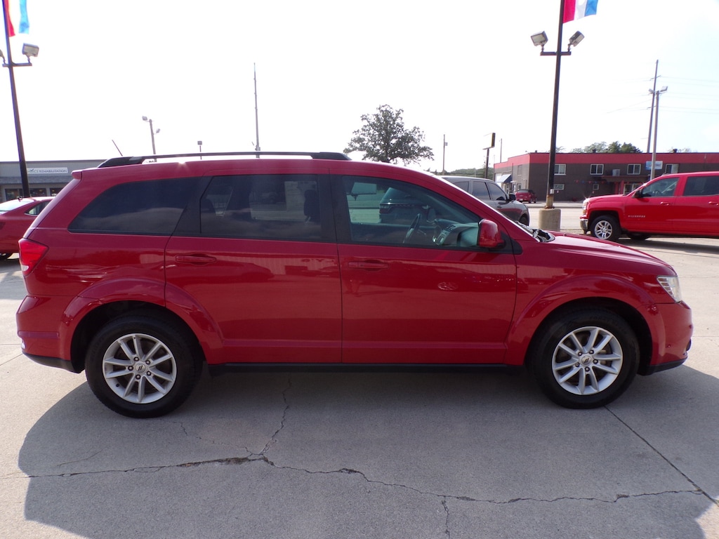 Used 2018 Dodge Journey SXT SUV