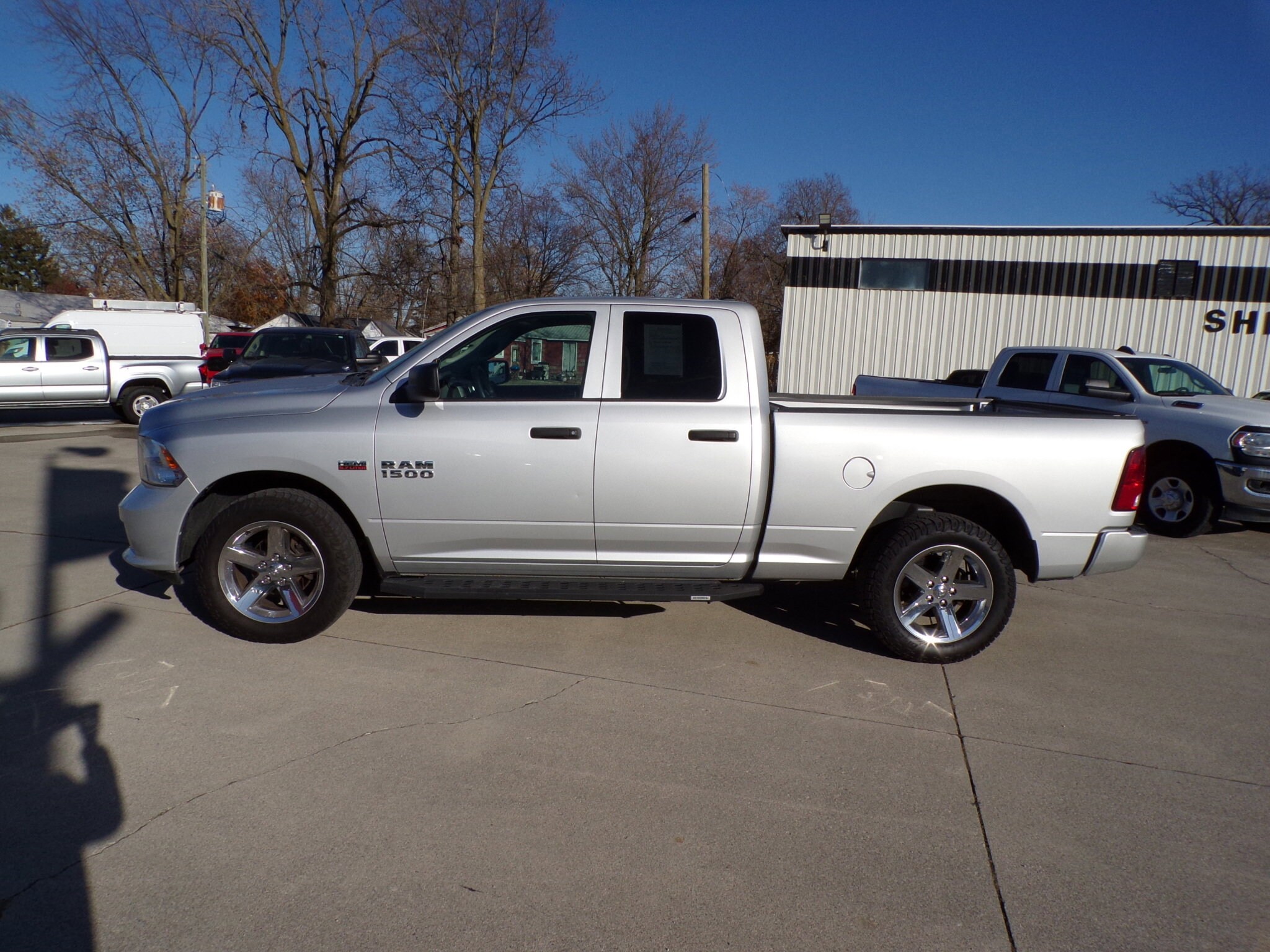 2018 Ram 1500 Express photo 2