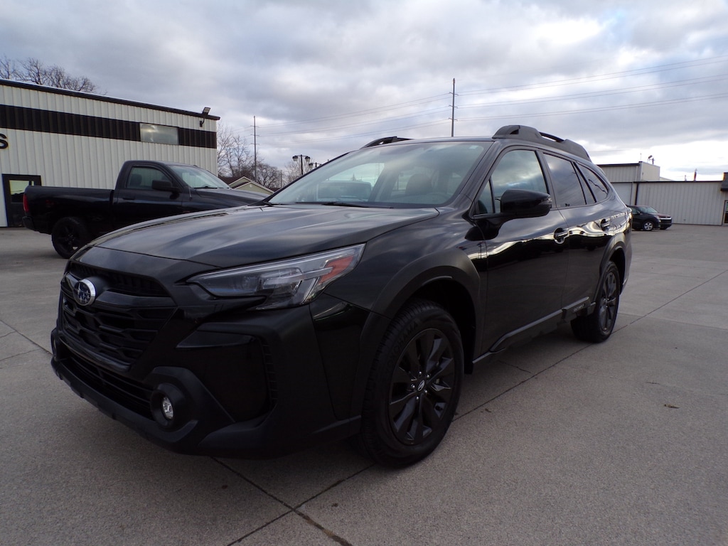 Used 2025 Subaru Outback Onyx Edition SUV