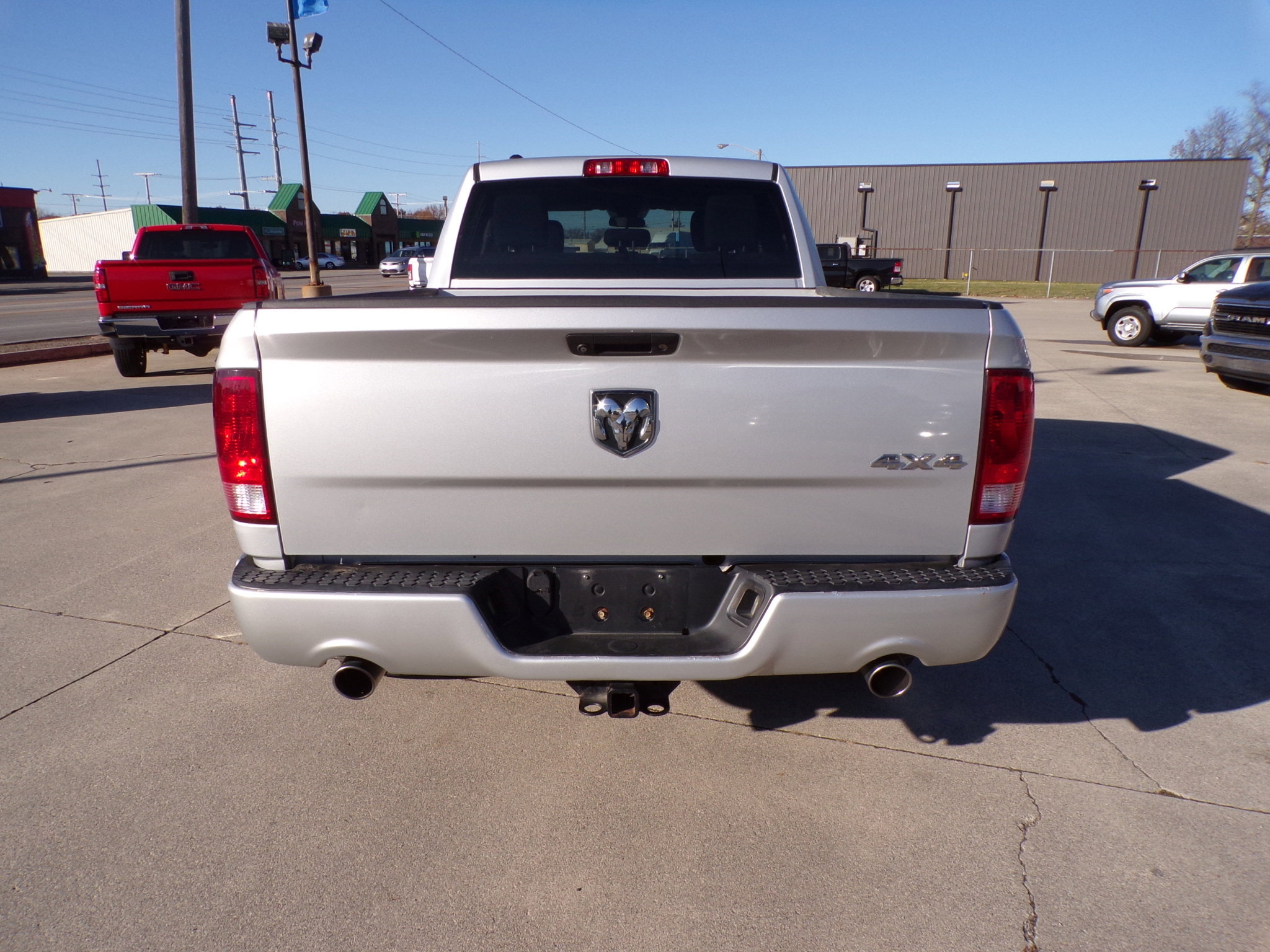 2018 Ram 1500 Express photo 4