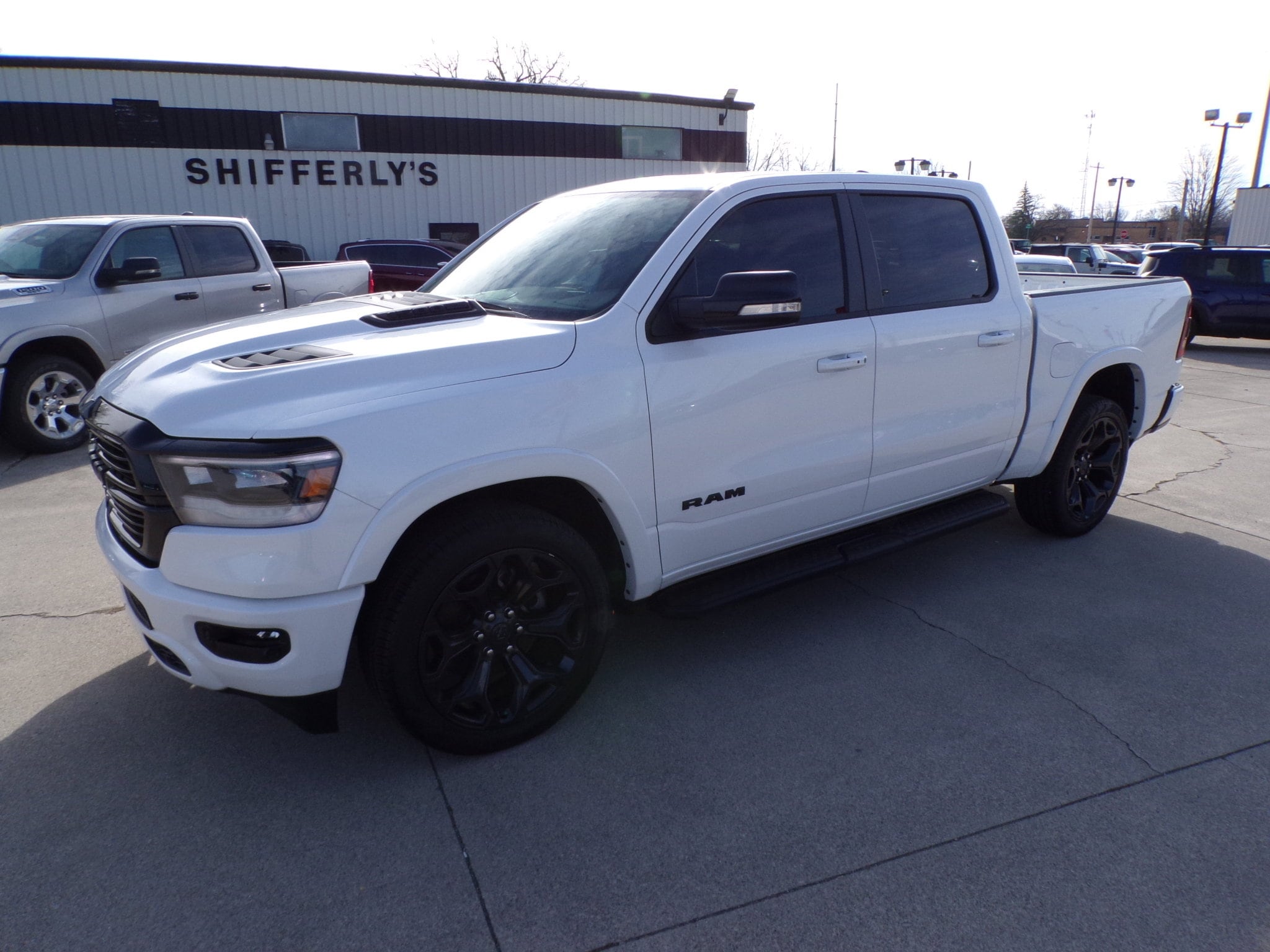 2022 RAM Ram 1500 Pickup Laramie