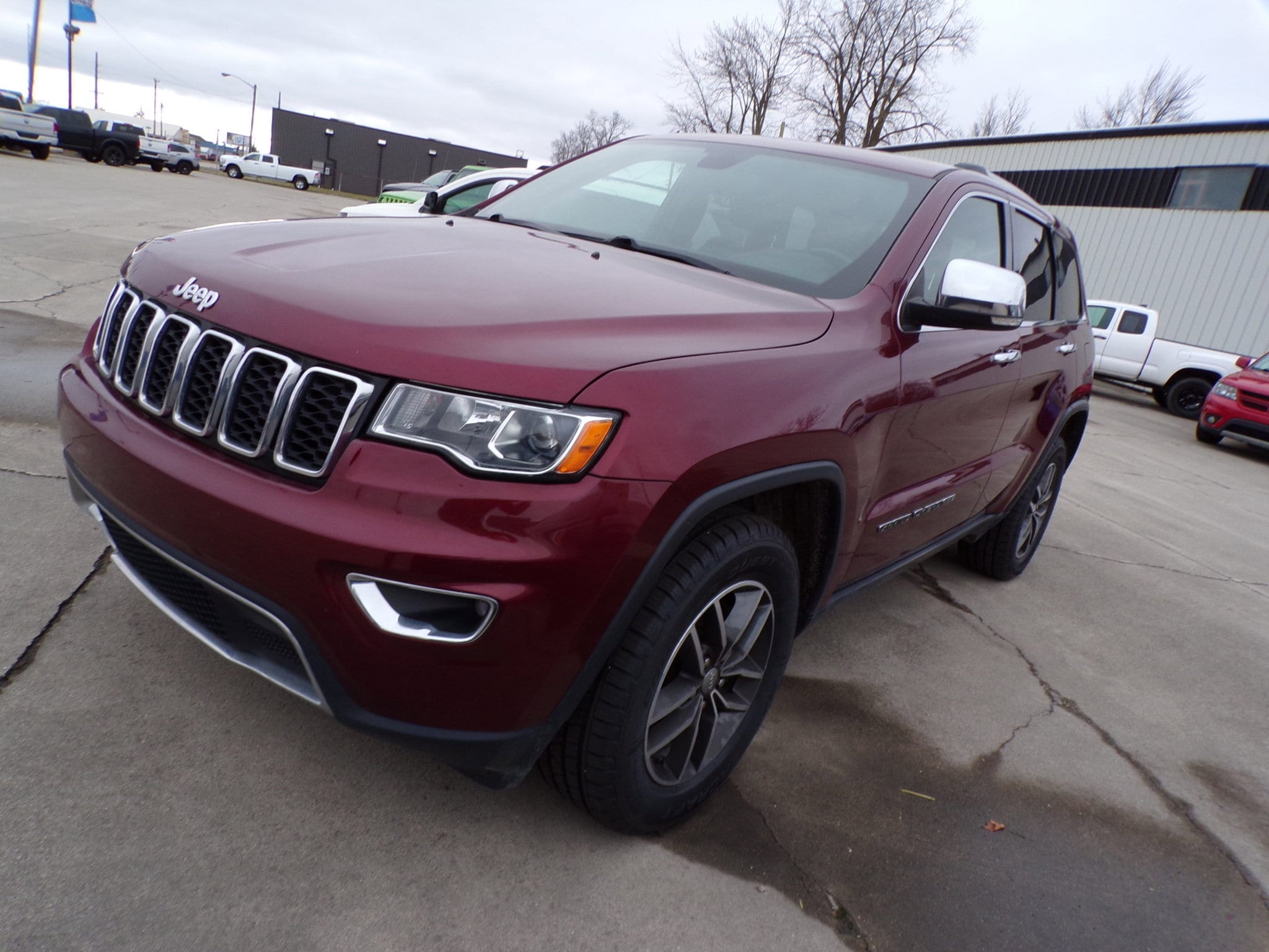 2018 Jeep Grand Cherokee Limited's photo