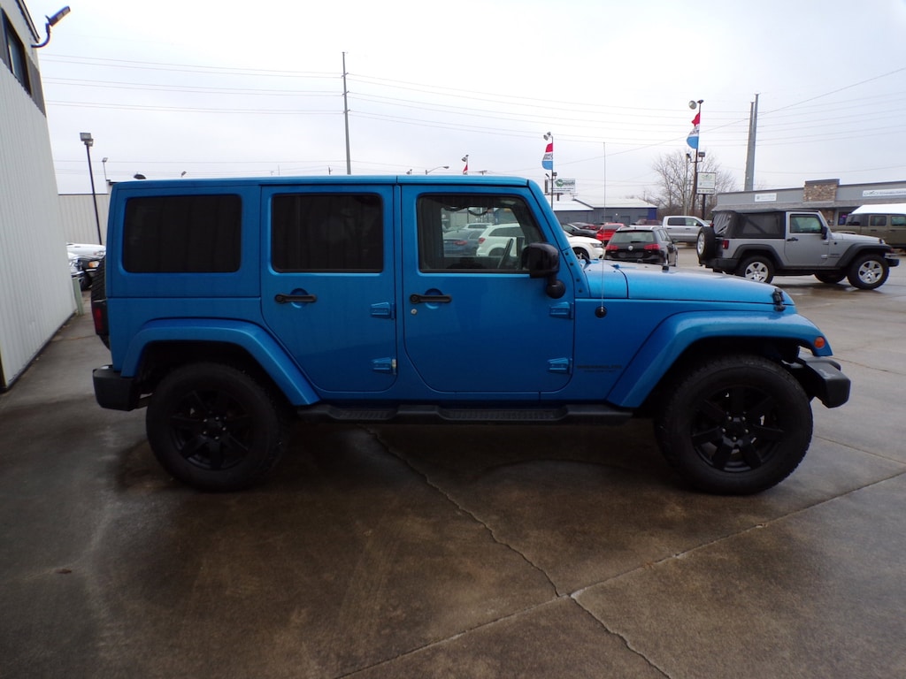 Used 2014 Jeep Wrangler Unlimited Sahara 4x4 SUV