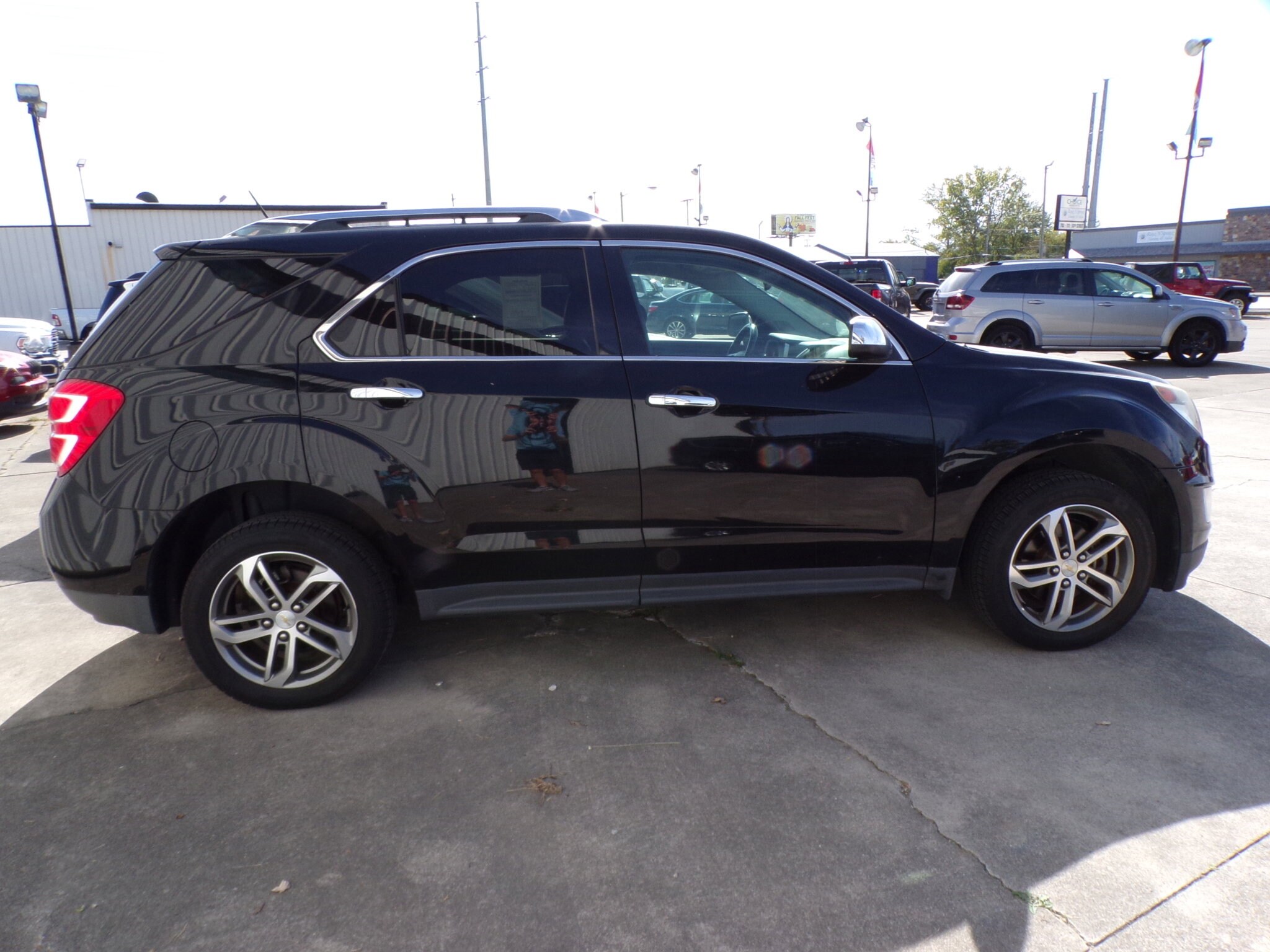 2017 Chevrolet Equinox Premier photo 3