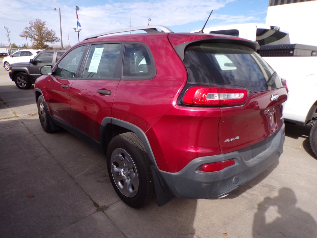 Used 2015 Jeep Cherokee Sport 4x4 SUV
