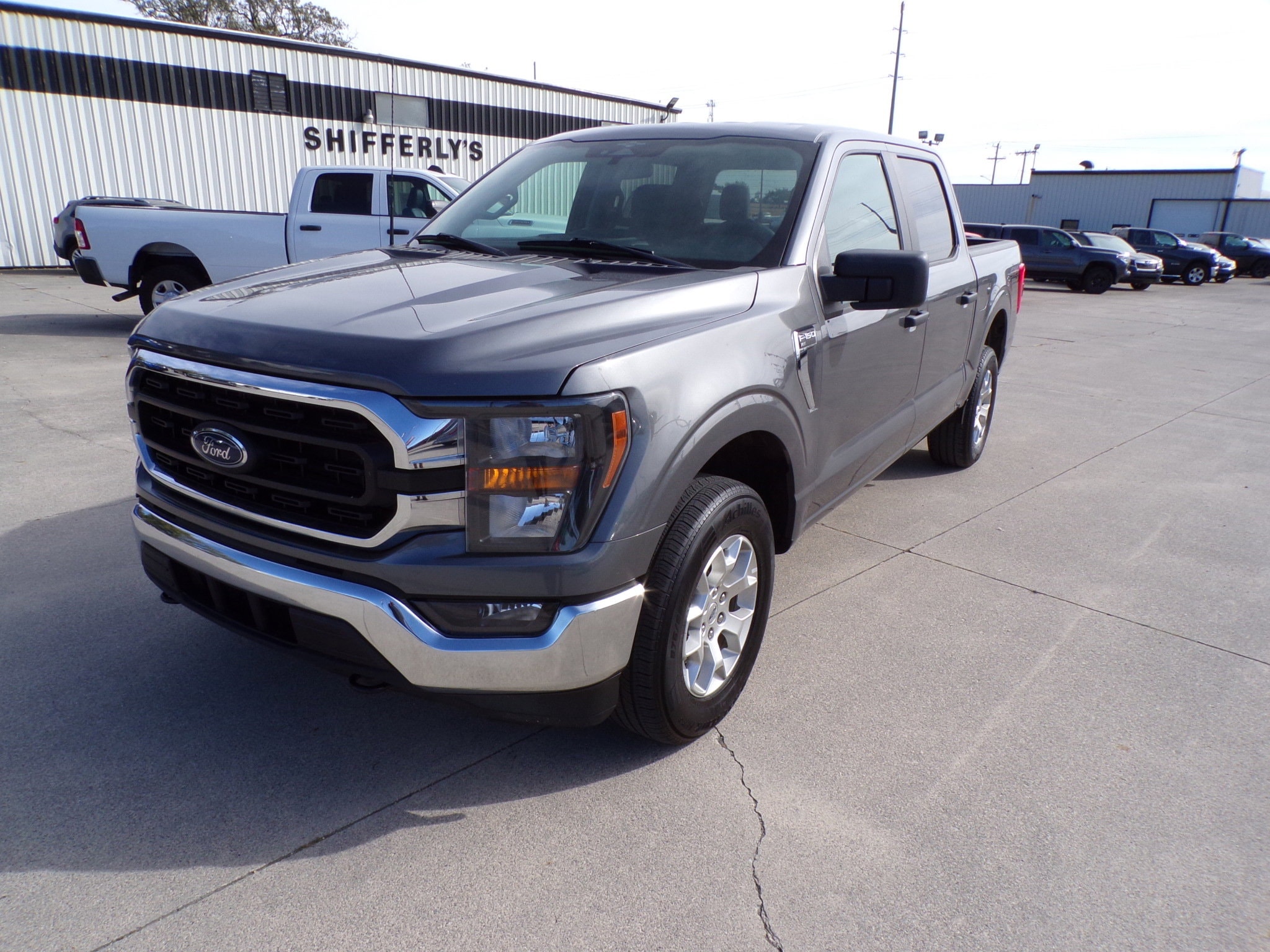 2023 Ford F-150 XLT's photo