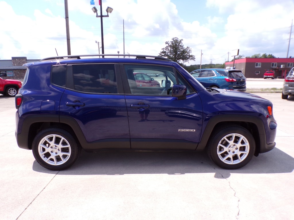 Used 2020 Jeep Renegade Latitude FWD SUV